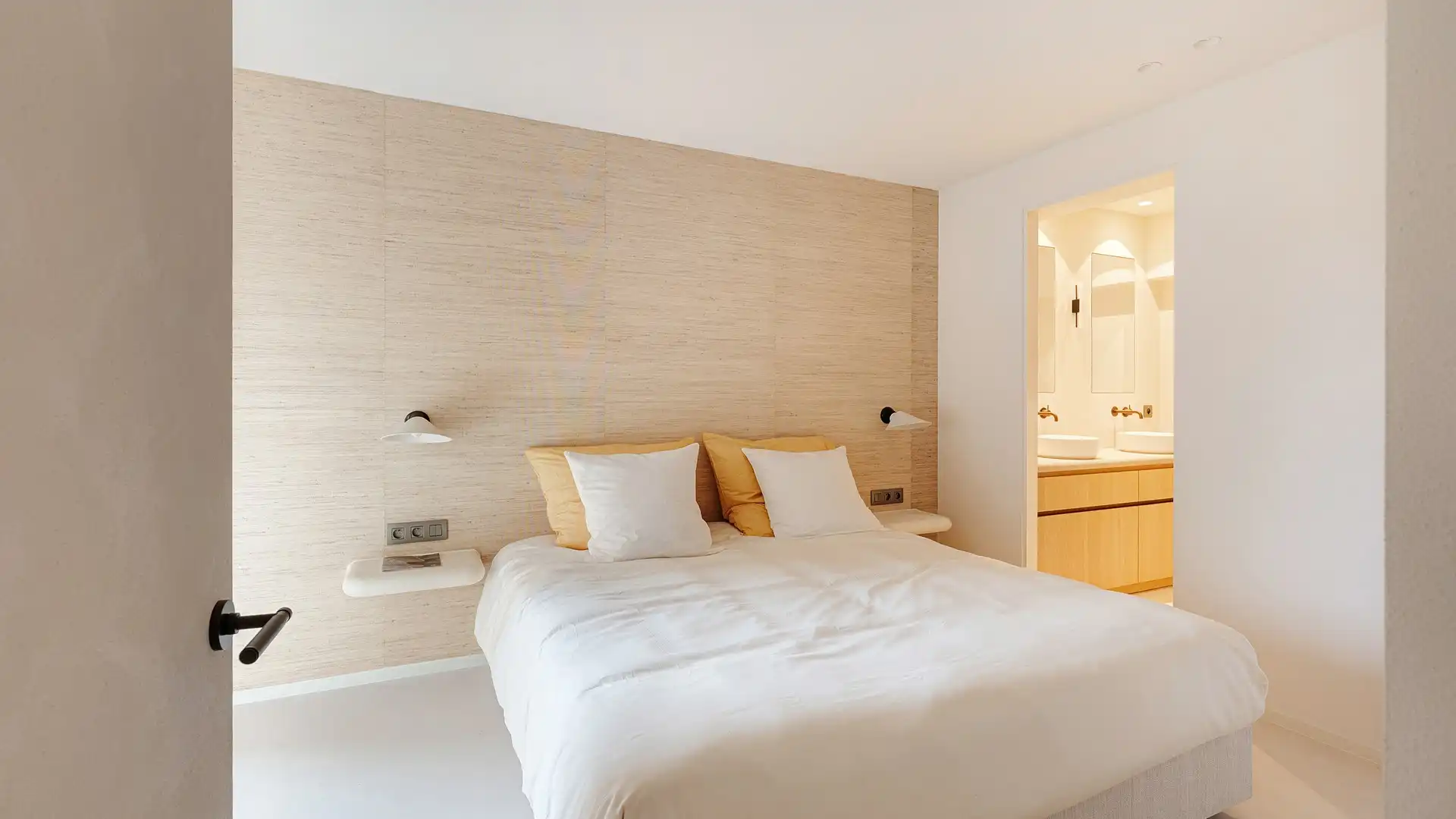 Fantastisch gerenoveerd appartement met zeezicht gelegen tussen het Lichttorenplein en het Albertplein foto 17
