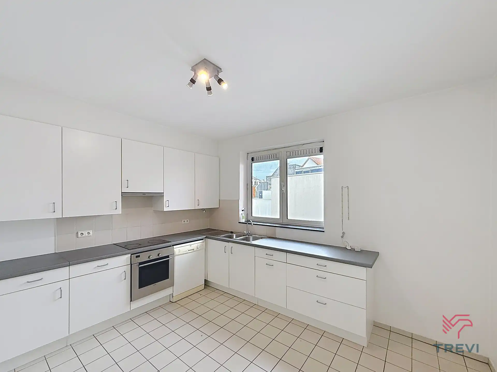 2 slaapkamer appartement - Dansaert wijk foto 6