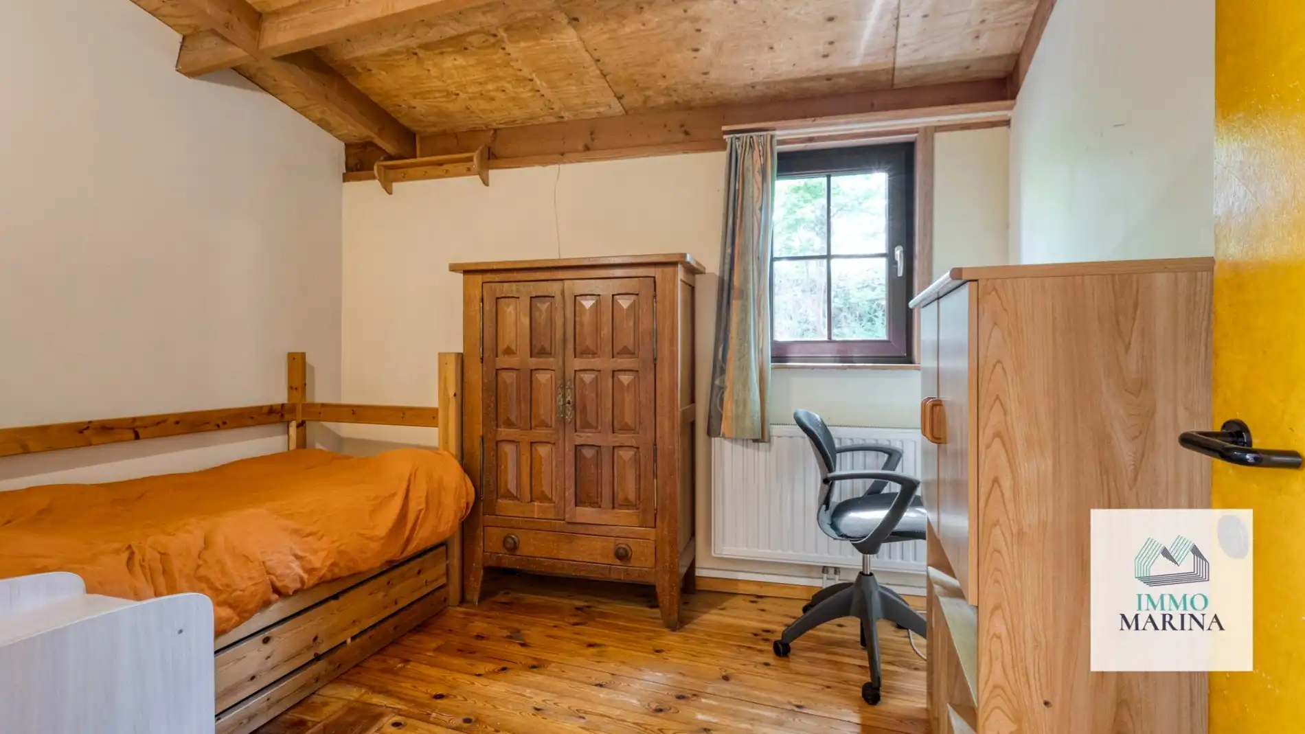 Zeer ruime karakterwoning met 9 kamers en tuin op toplocatie te Leuven foto 19