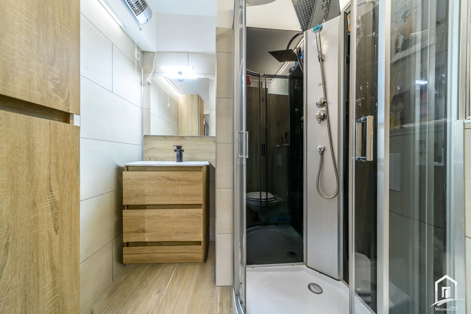 Instapklaar stadsappartement te Aalst foto 11