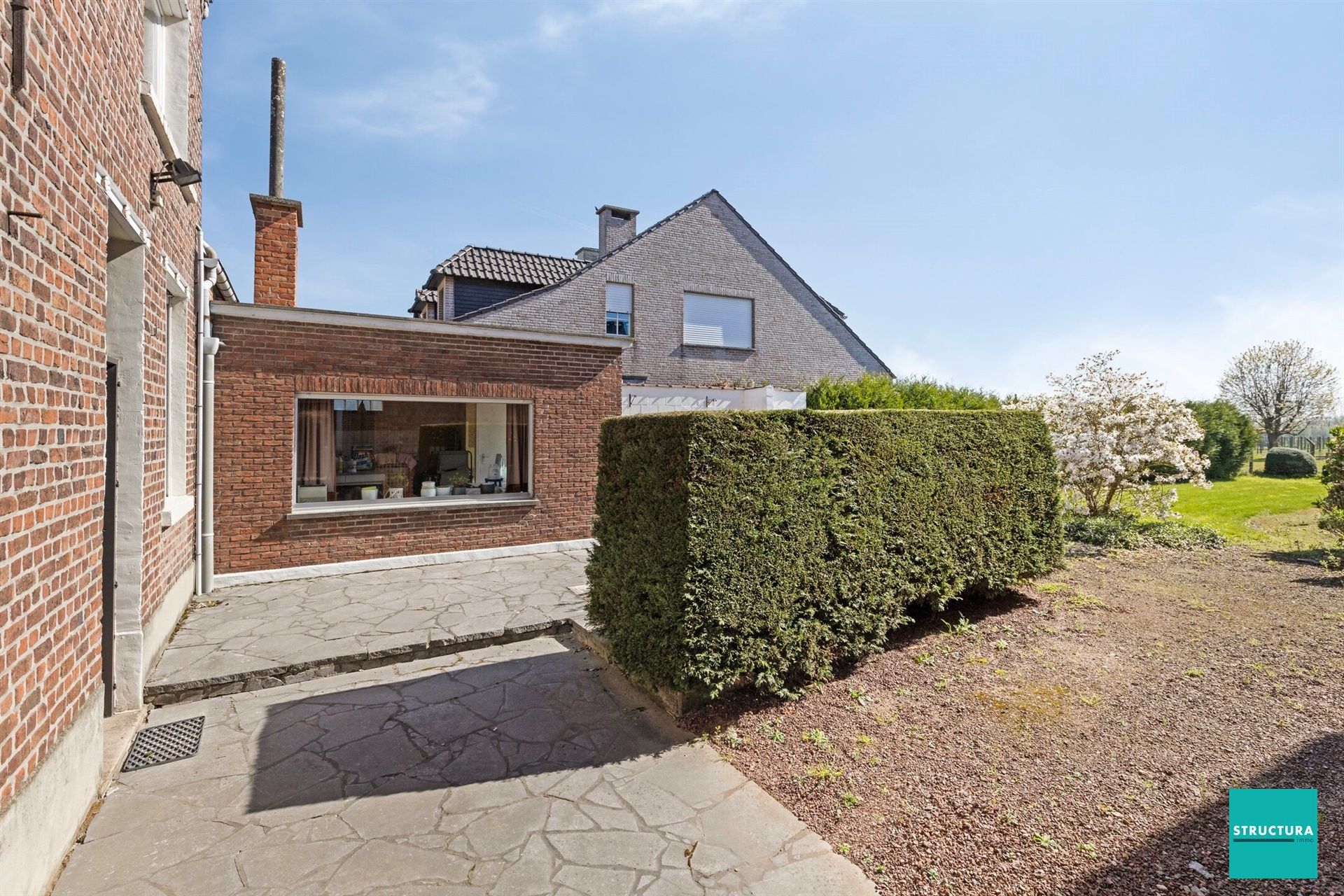 Woning met 5 kamers op terrein van 14a76ca foto 7