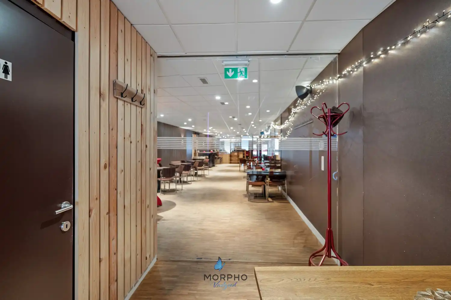 Instapklare handelsruimte (208 m²) op toplocatie in het centrum van Torhout foto 9