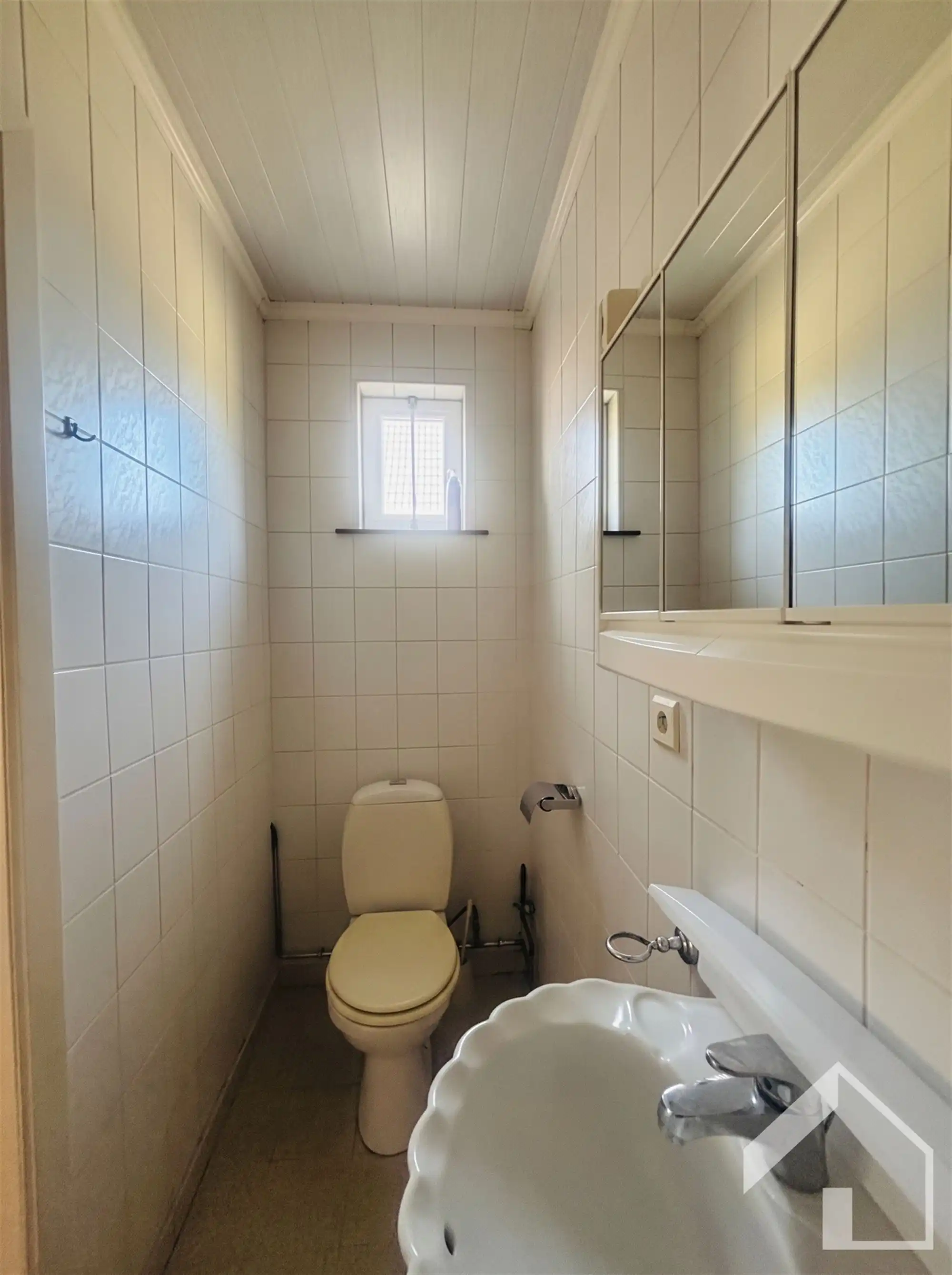 Te renoveren woning foto 8