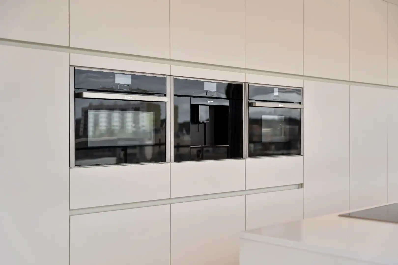 Exclusief penthouse met ruim terras, 2 slpk, dubbele autostaanplaats, centrum Genk foto 17