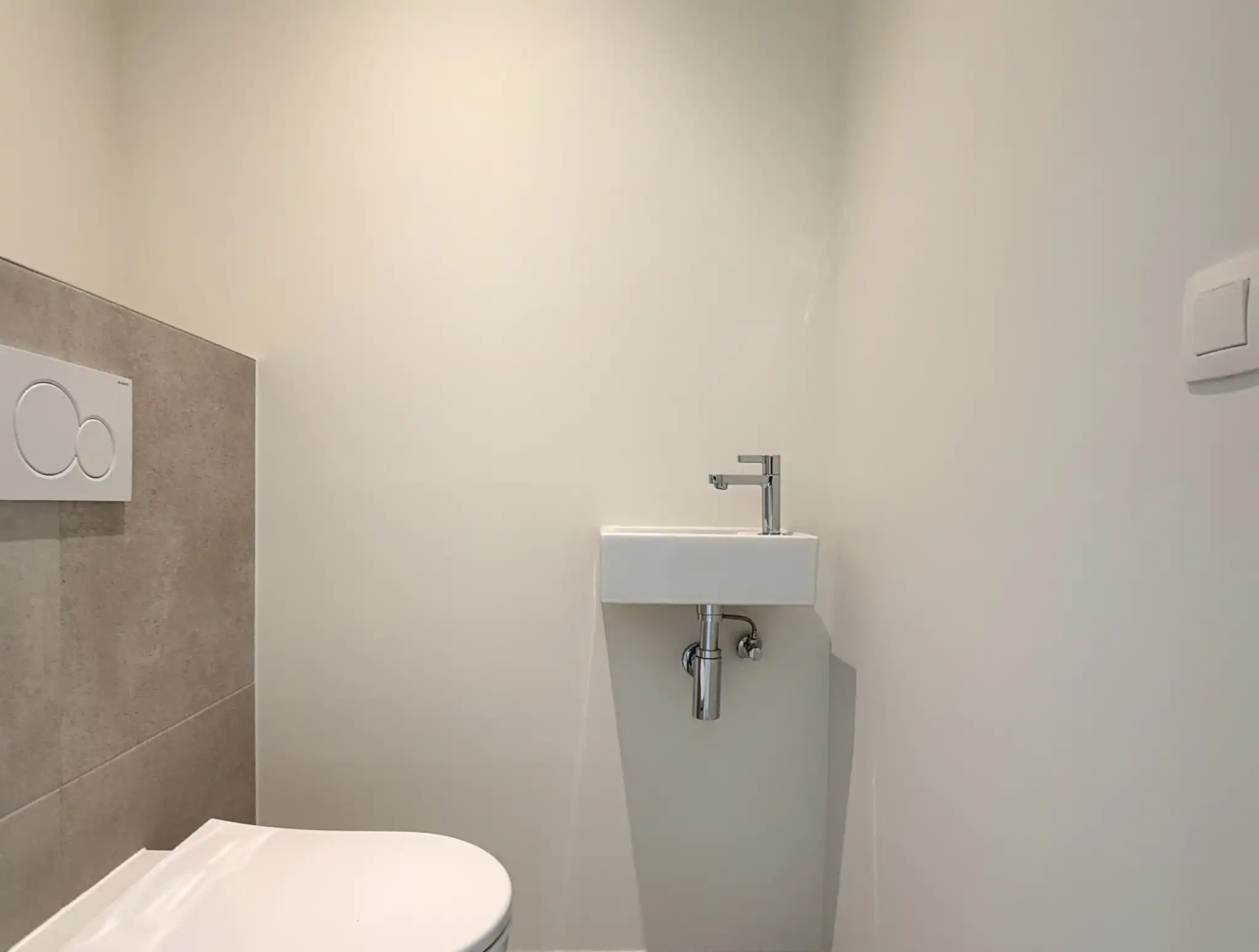 Nieuwbouwappartement op de tweede verdieping met terras en twee slaapkamers foto 13