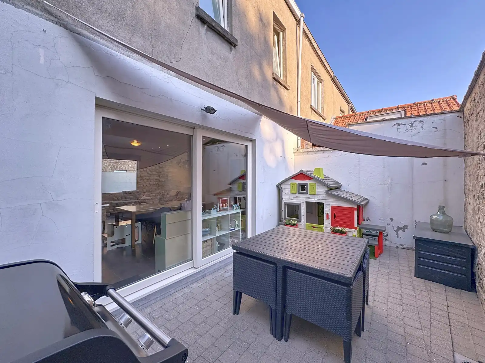 Instapklare stadswoning met 3 ruime slpk en zonnig terras! foto 15