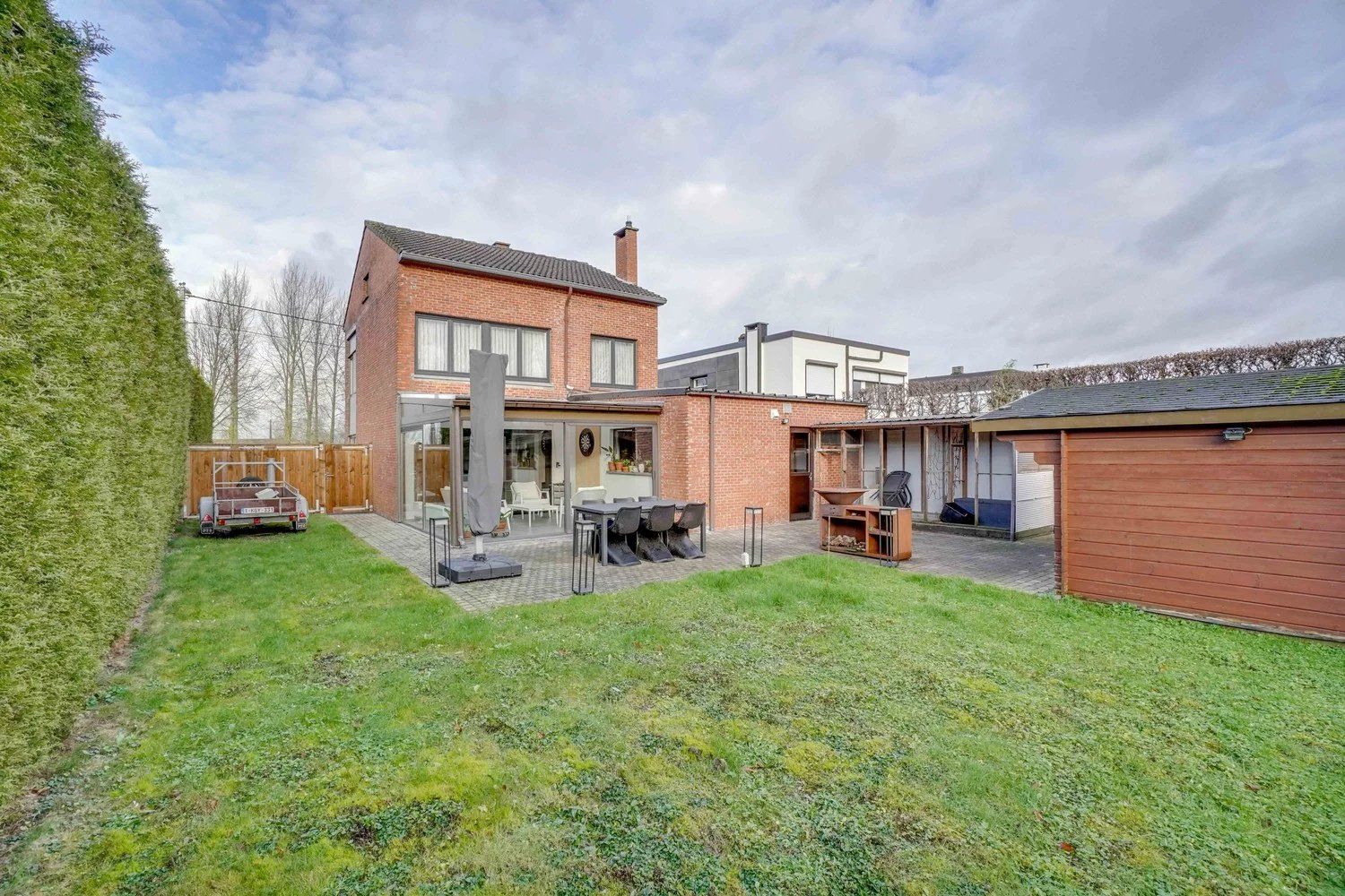 Degelijk gerenoveerde, rustig gelegen woning foto 32