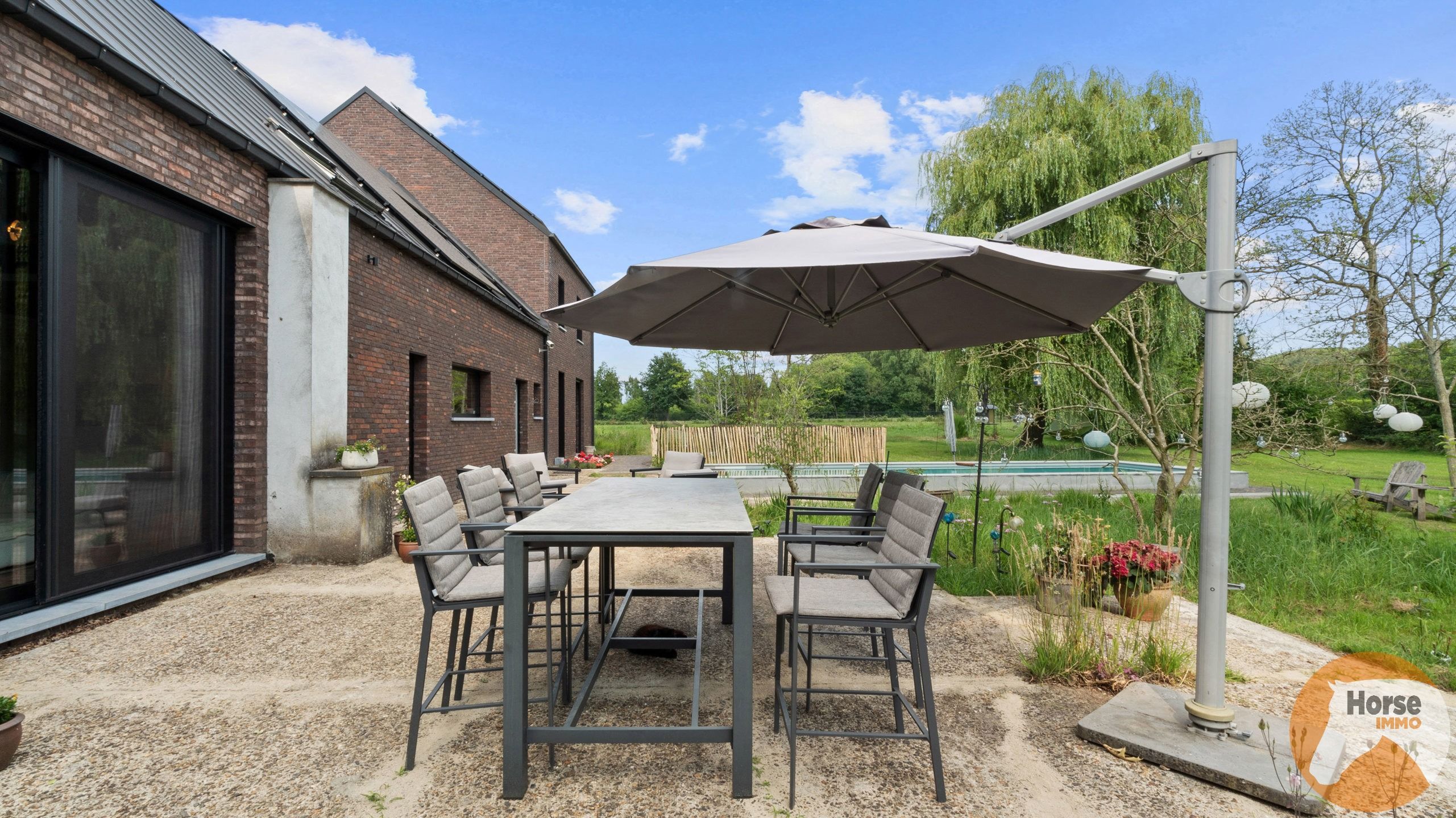BERINGEN - Achterin gelegen woning op 1ha45 foto 27