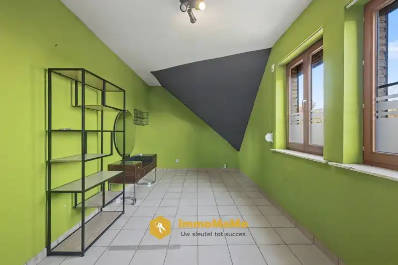 RUIME OPEN BEBOUWING MET GROTE TUIN TE KOOP IN ZELZATE foto 15