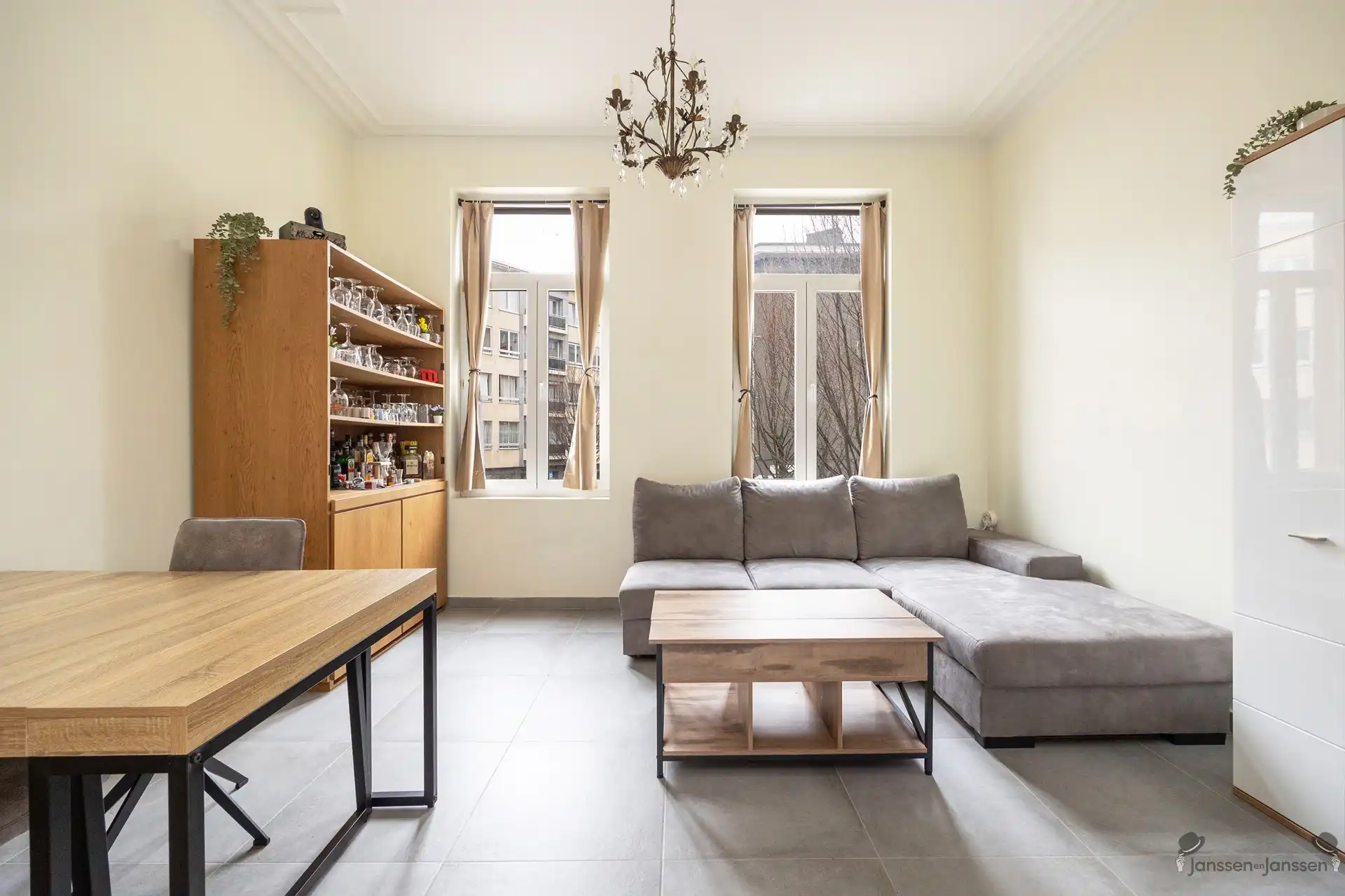 Gerenoveerde woning met modern comfort en gunstig EPC-label B foto 3