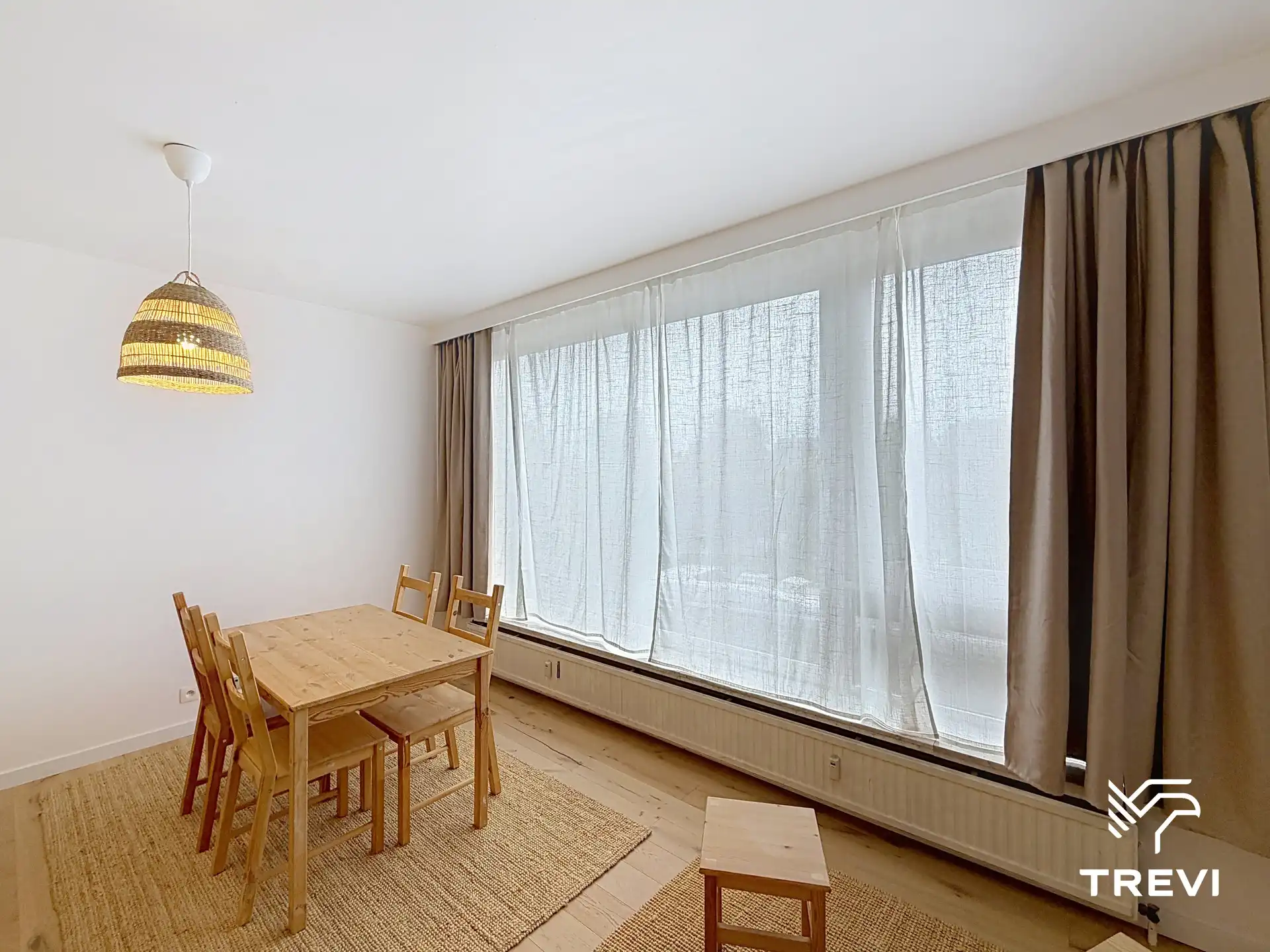 AMBIORIX – Schitterend appartement met slaaphoek! foto 4