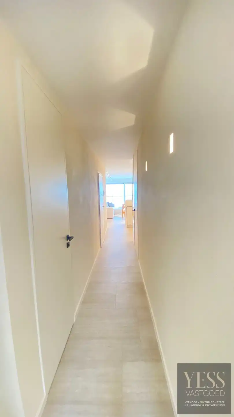 Prachtig gerenoveerd appartement met zicht op zee! foto 10