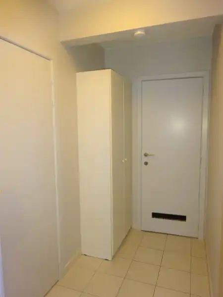 Gezellig, centraal gelegen dakappartement met 1 slaapkamer en parkeerplaats foto 3