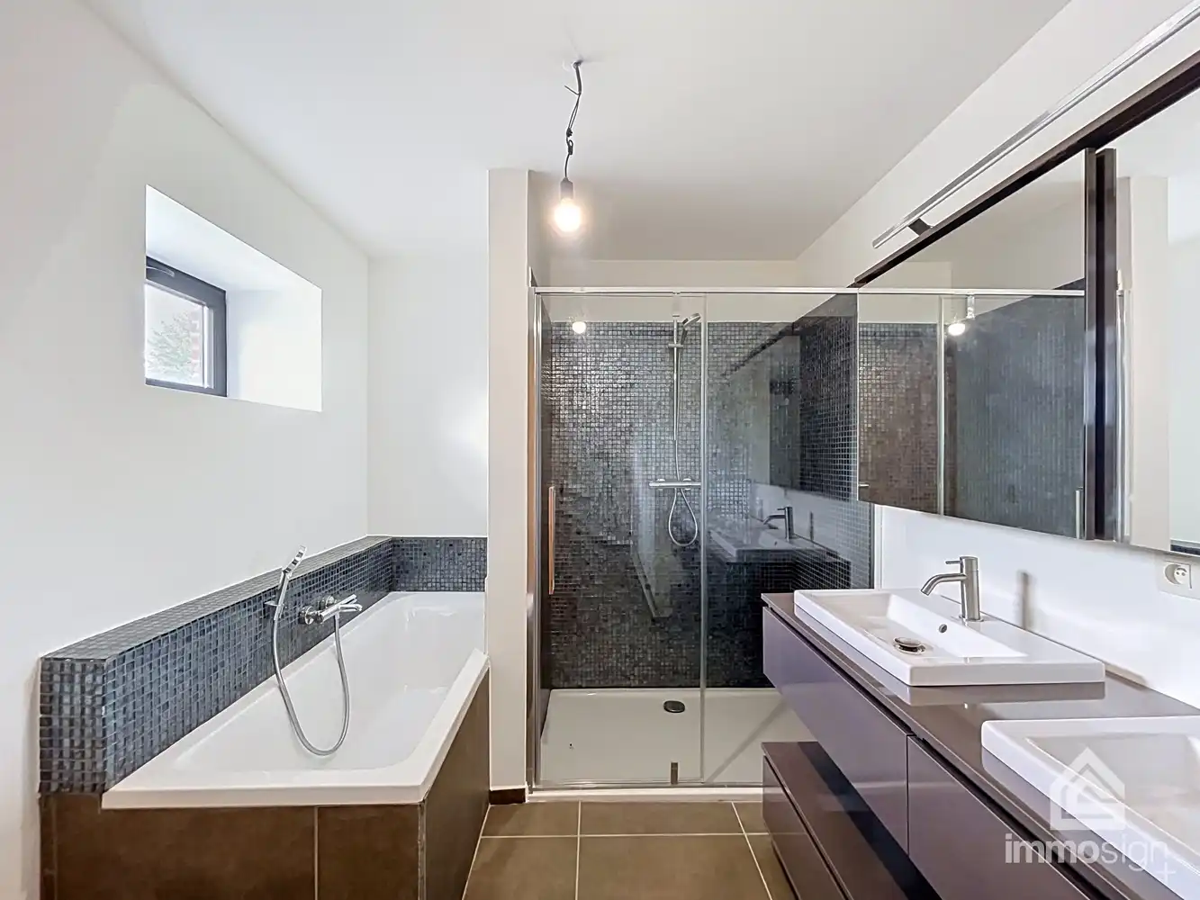 Charmante, instapklare nieuwbouwwoning met 3 slaapkamers nabij Bree centrum! foto 18