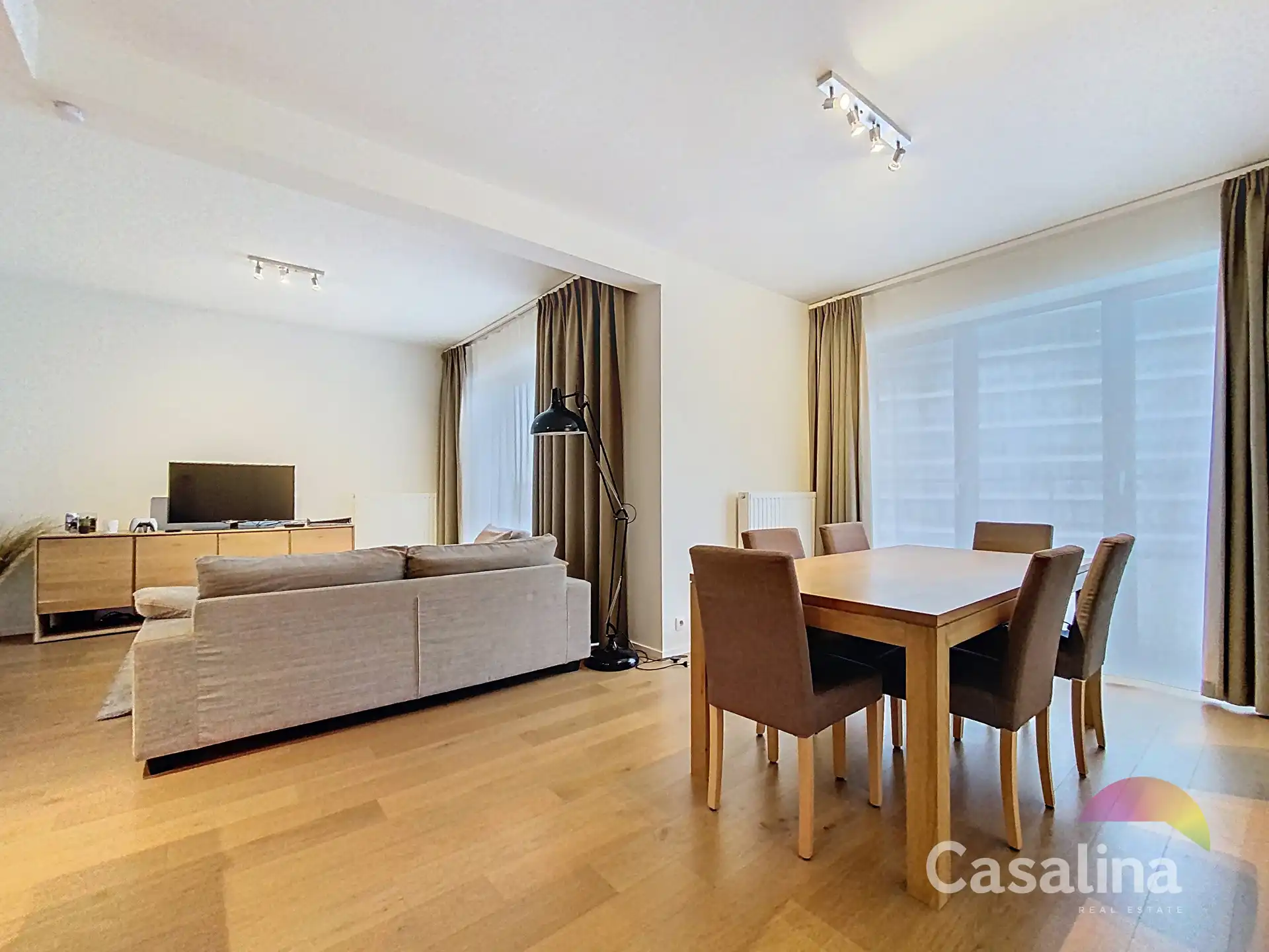 Recent exclusief ruim appartement met prachtig terras. foto 3