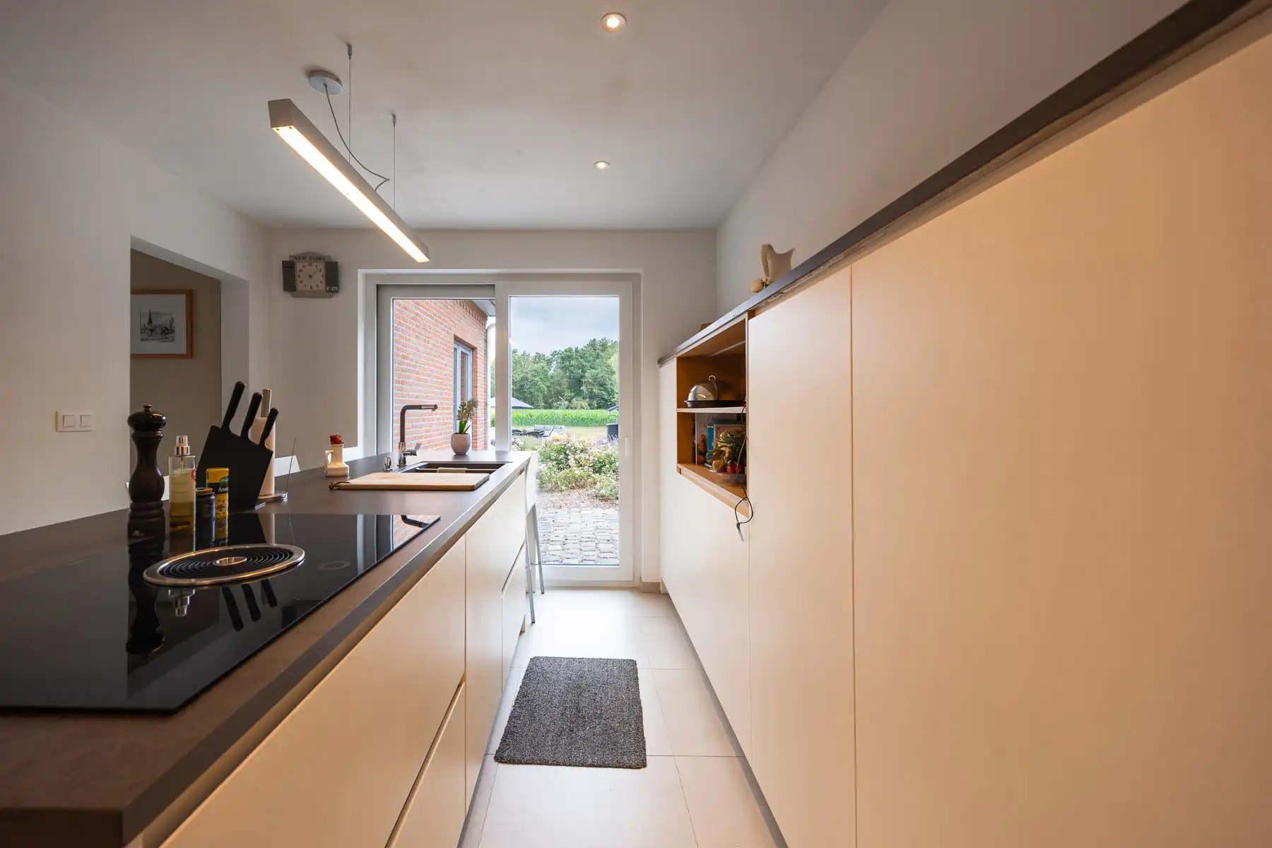 Landelijke woning op riant perceel met zwembad foto 13