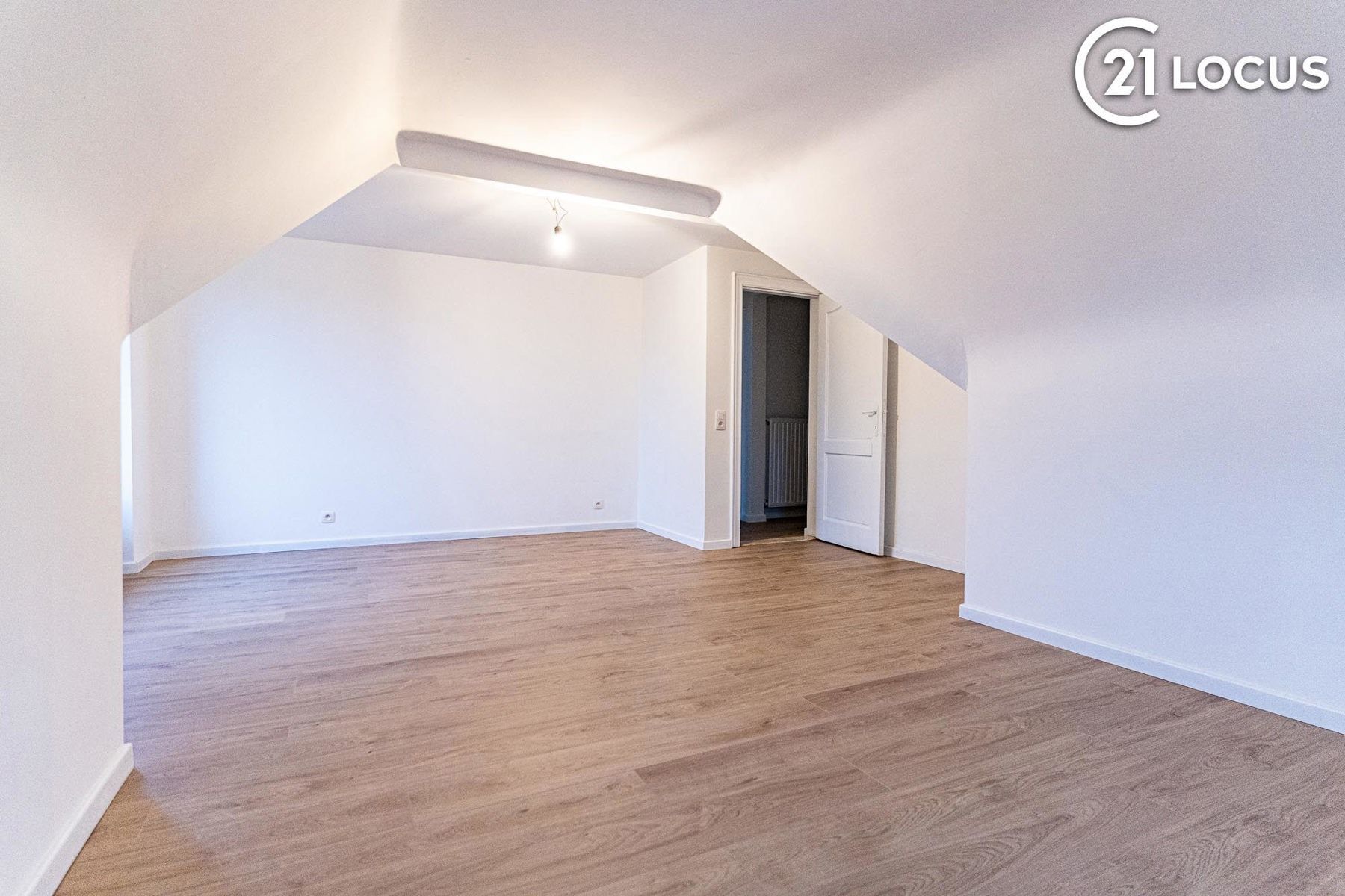 Prachtige, instapklare villa ideaal voor gezinnen en zelfstandigen  foto 17