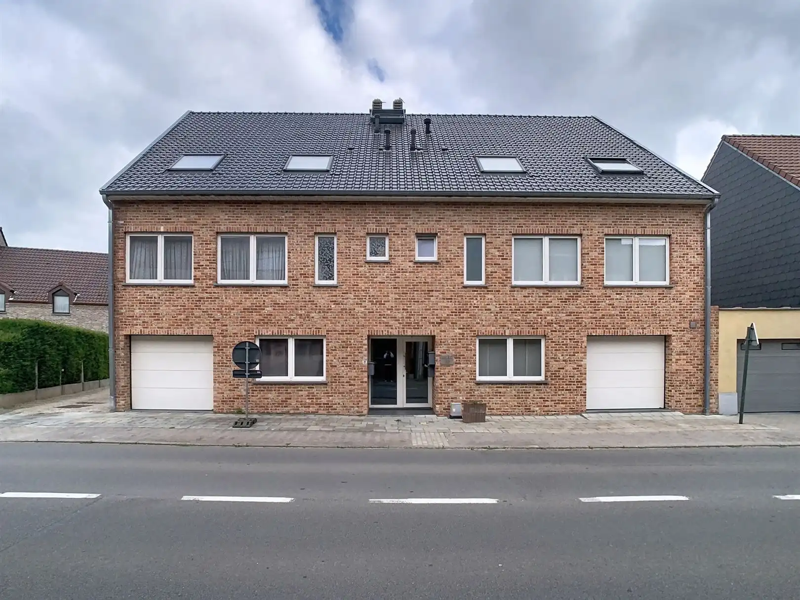 Ruim appartement met tuin en staanplaats foto 13