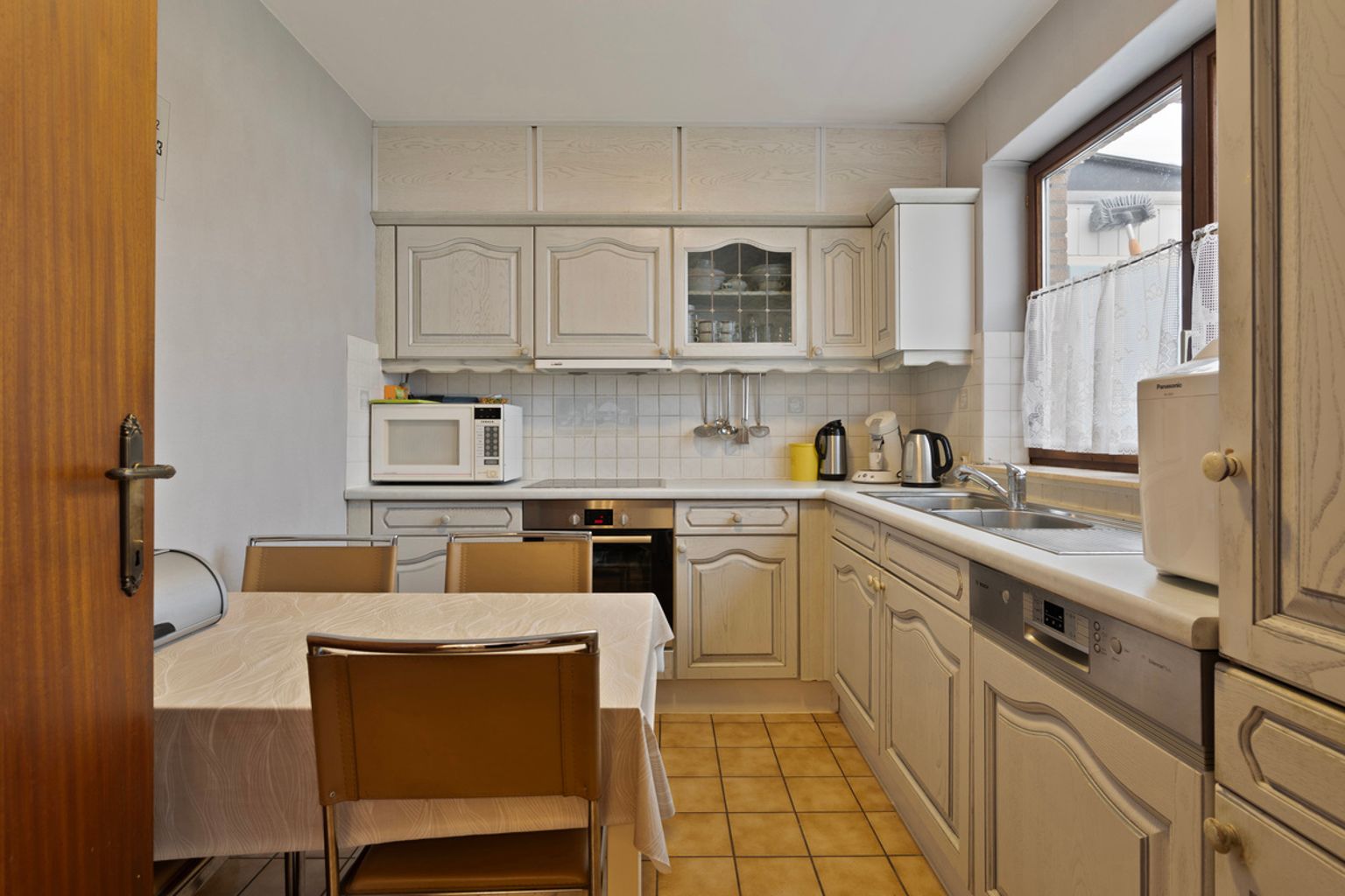immo DAVID stelt voor: ruime instapklare woning foto 8