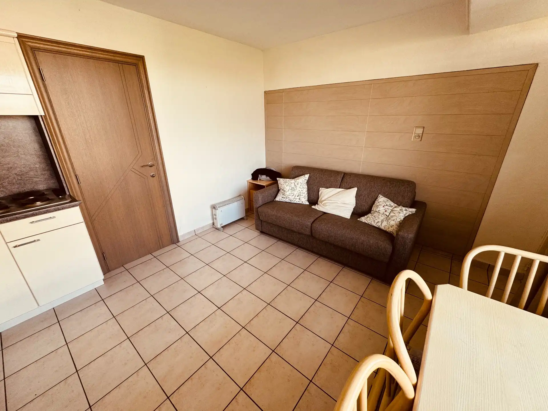 Verzorgd, gerenoveerd appartement te koop in Park Atlantis, Vosseslag – De Haan. foto 6