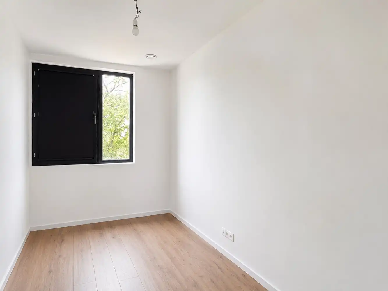 Exclusief appartement met 2 slaapkamers, zonnig terras en ondergrondse autostaanplaats foto 8