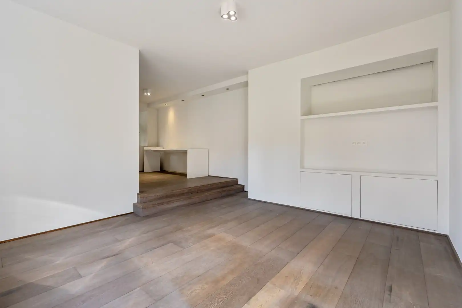 Gezellige, instapklare stadswoning in het centrum van Maaseik grenzend aan de groene wal!  foto 11