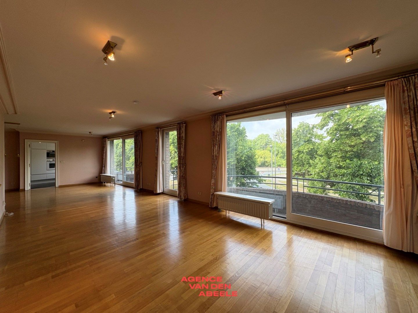 Luxueus appartement op prachtige ligging foto 4