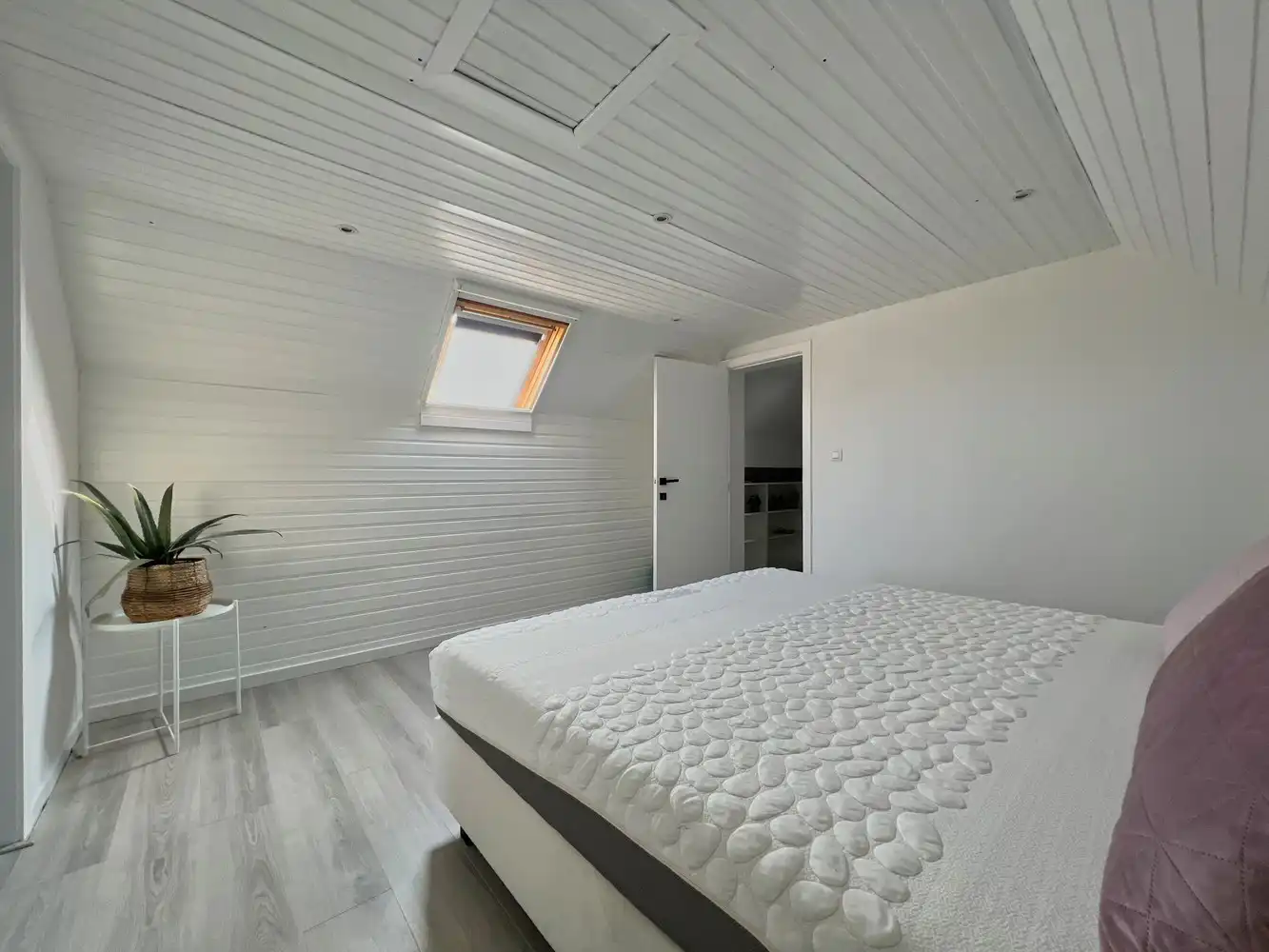 Prachtige gezinswoning (5 slpk / 2 badk) + zonnige tuin foto 19