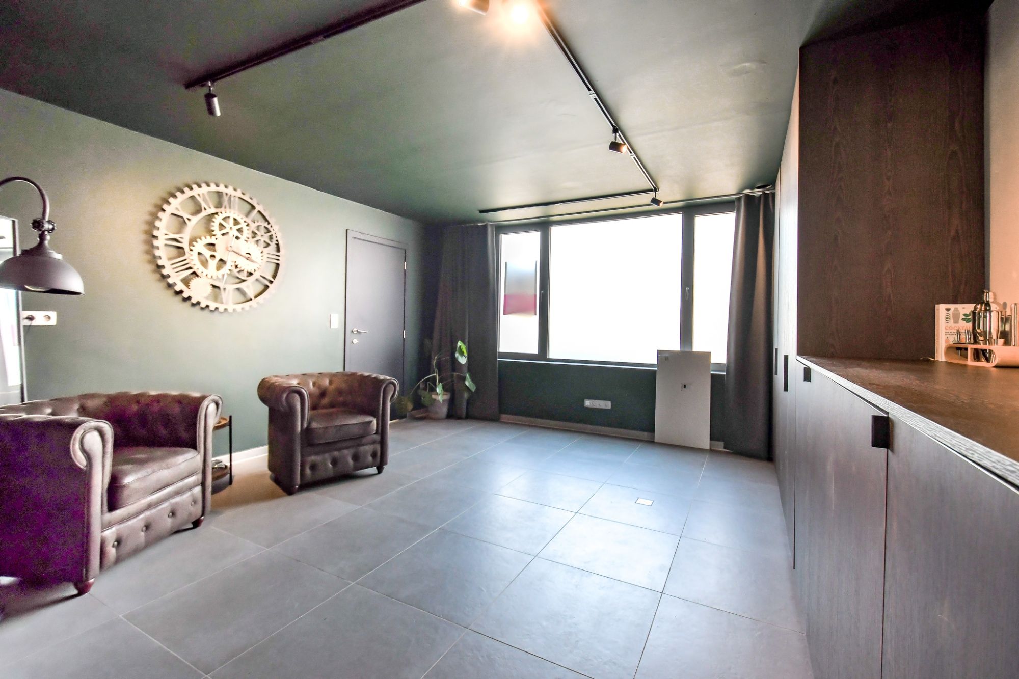 | BEZOEKMOMENT ZAT 28/06 - 11u - 12u30 | Ruime energiezuinige woning met 4 SLPKS, tuin en garage in het centrum van Klemskerke foto 13