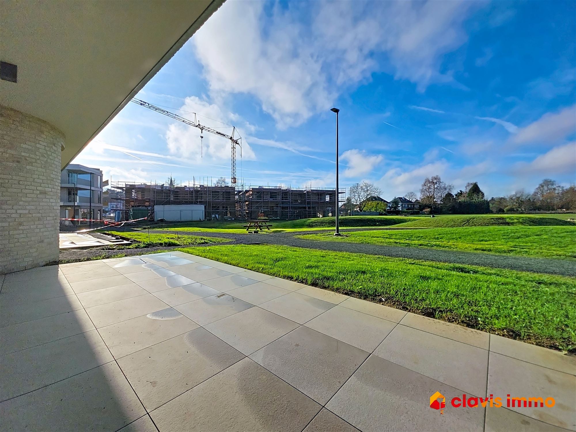 NIEUWBOUWAPPARTEMENT MET TERRAS & PARKING foto 2