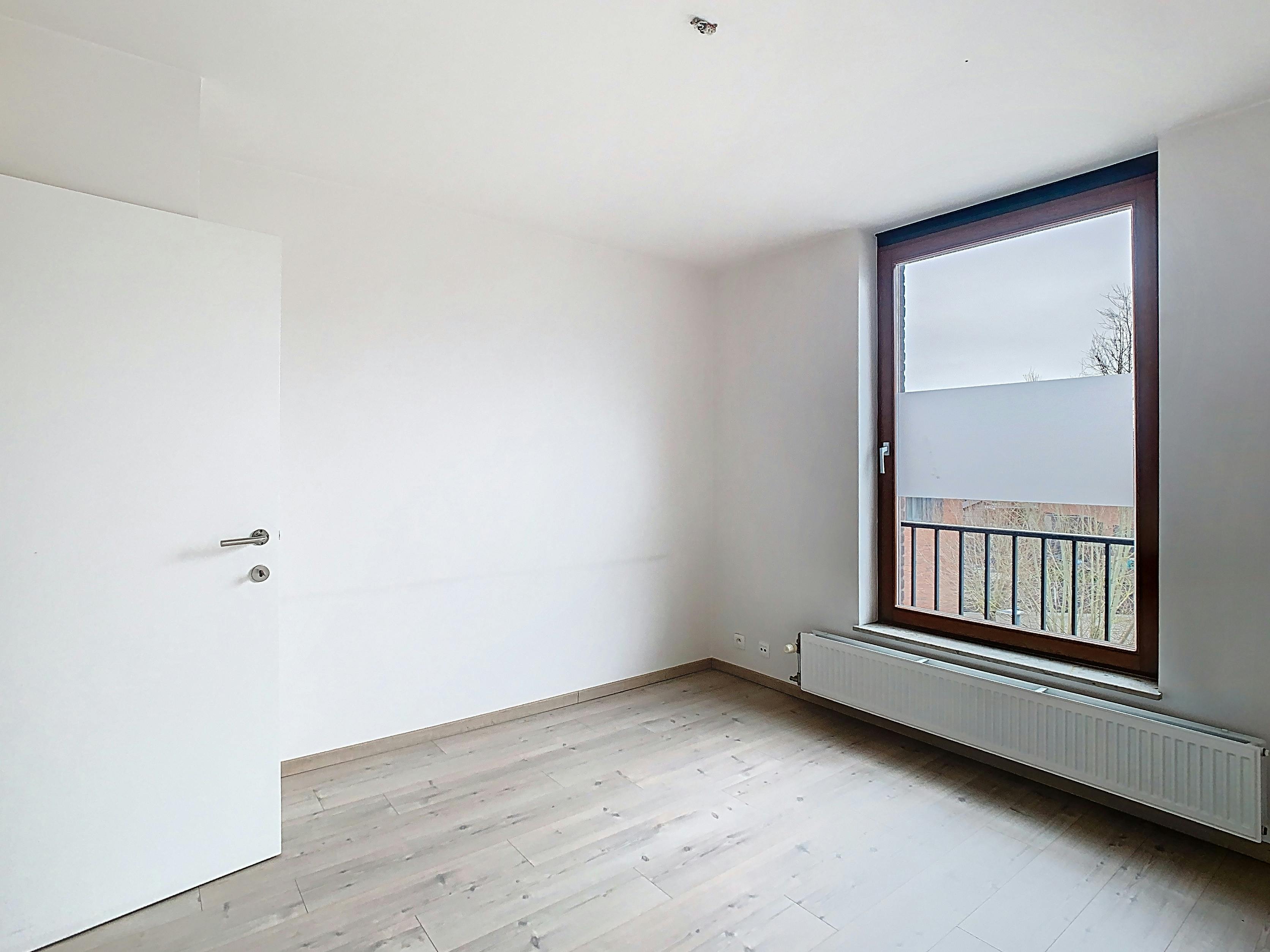 Appartement te koop in Brugge met 2 slaapkamers en terras foto 9