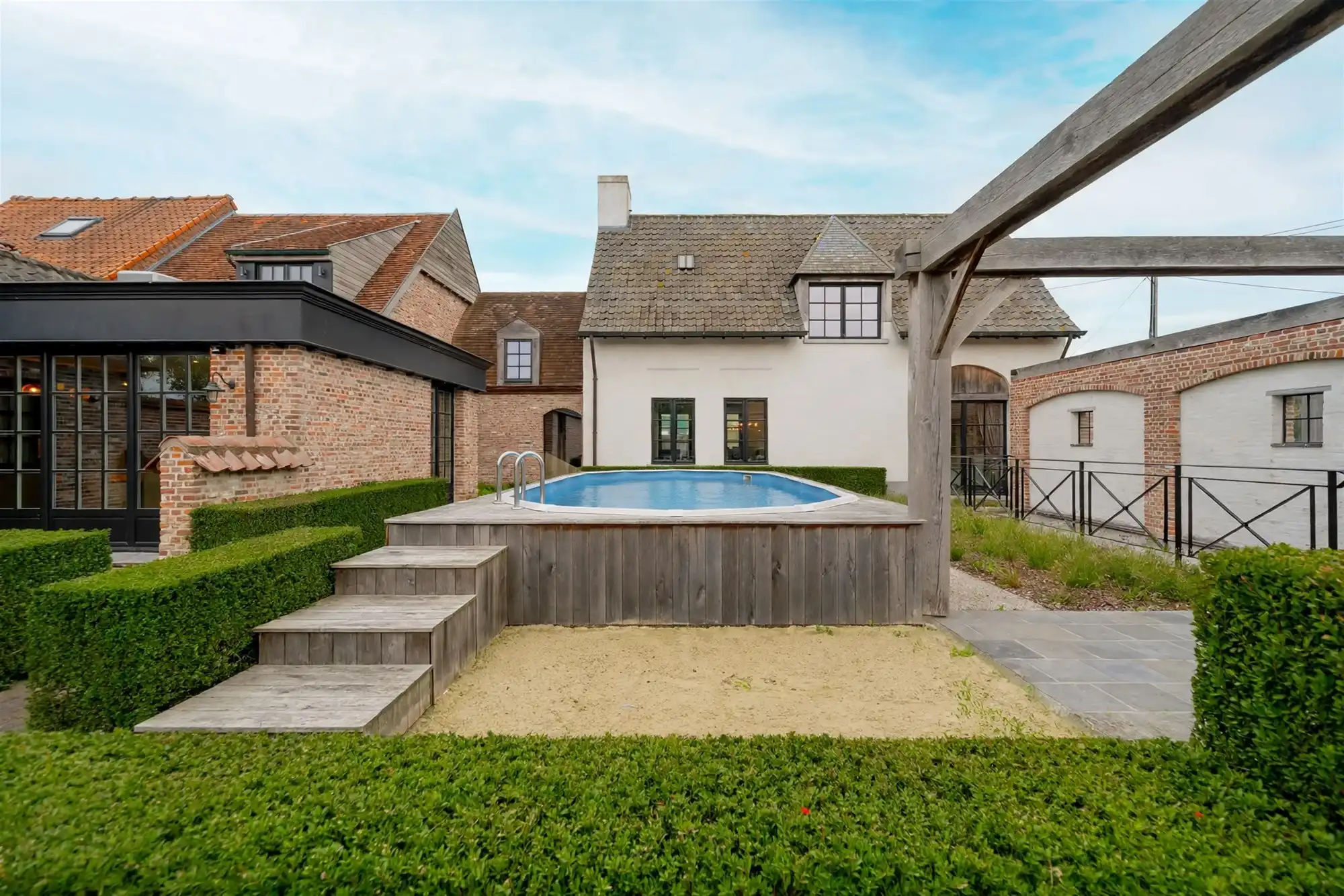 Villa op 1774 m² foto 5
