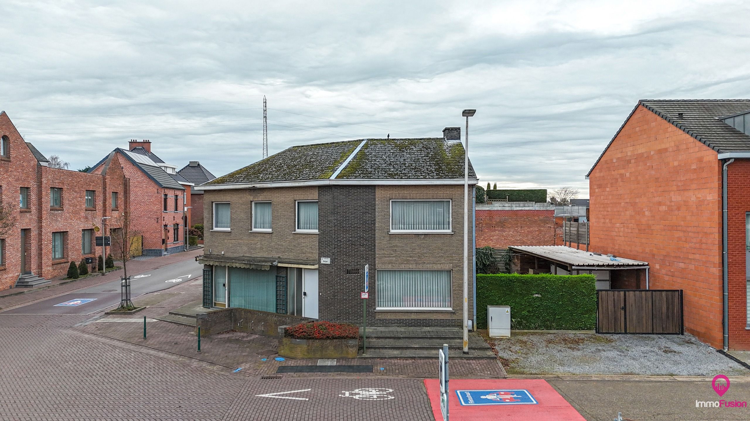 Woon- en handelswoning met 5 slaapkamers in Heusden-Zolder foto 40