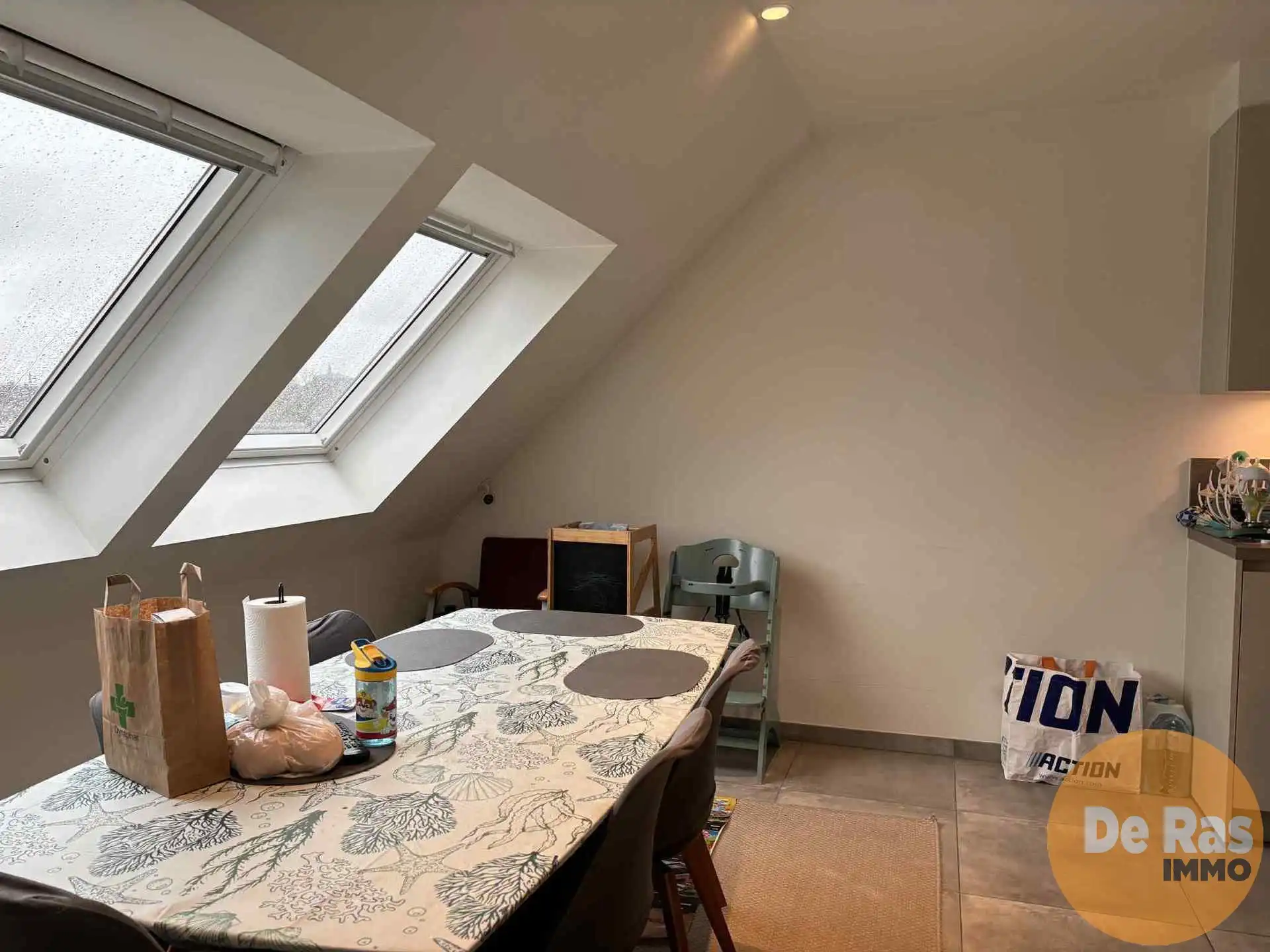 WETTEREN - Recent dakappartement op topligging! foto 5