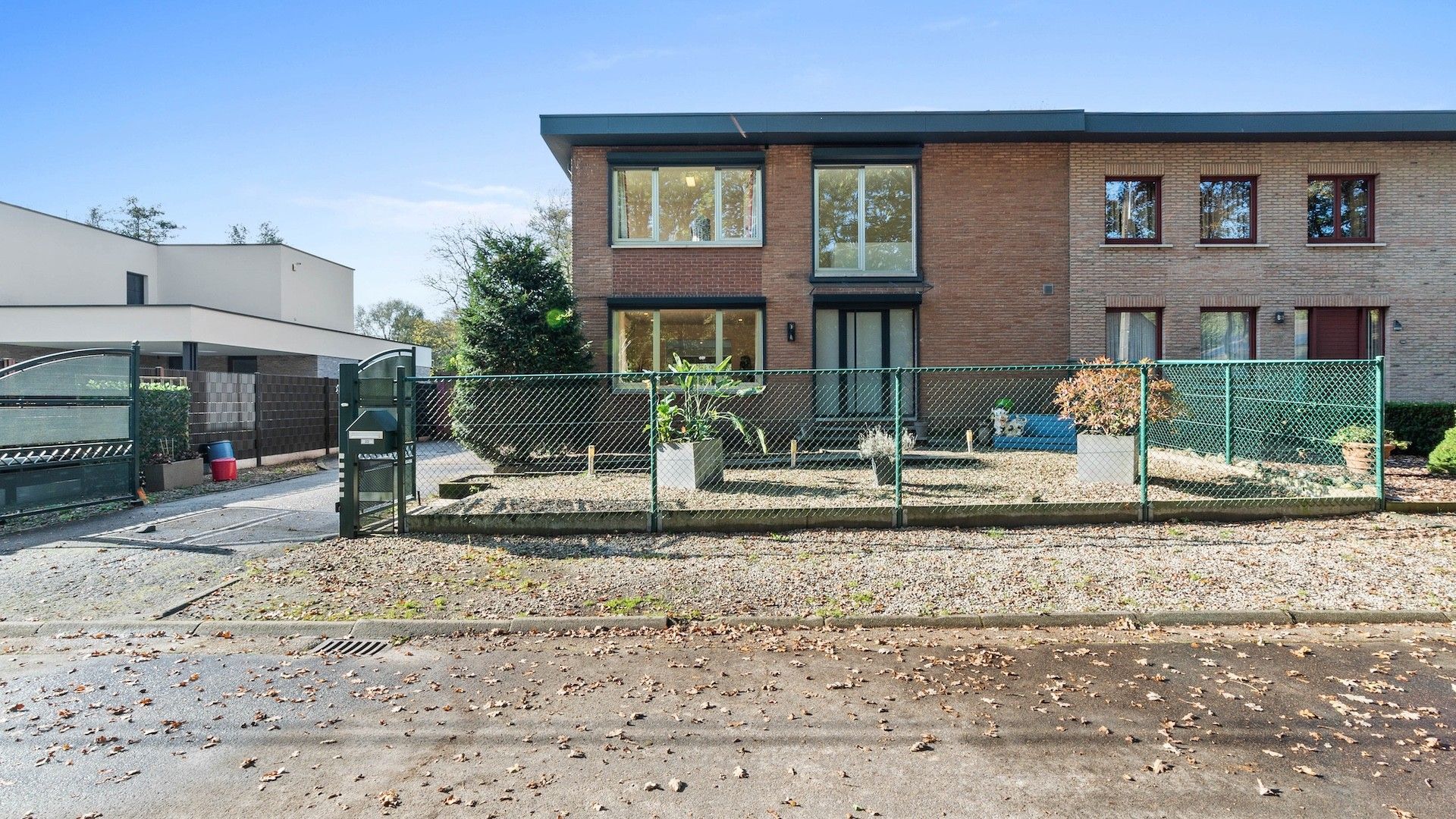 Half-open woning met 3 slaapkamers vlakbij natuurgebied De Maten foto 3