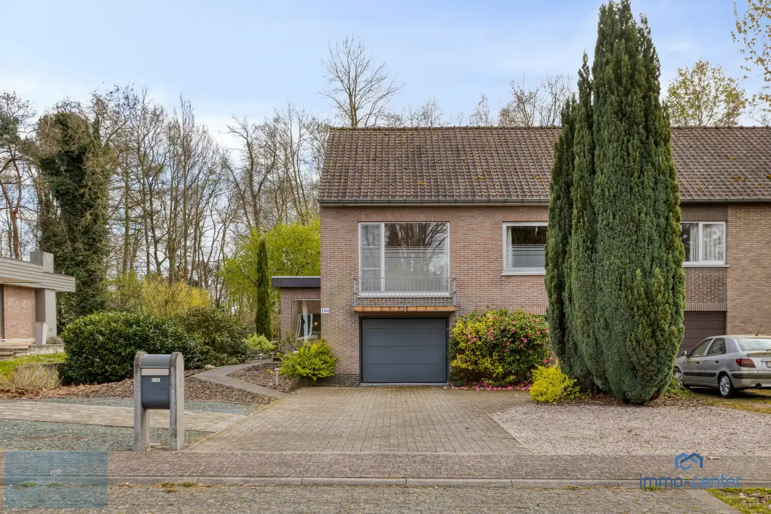 Ruime gezinswoning met tuin aan natuurgebied De Caetsweyers. foto 2