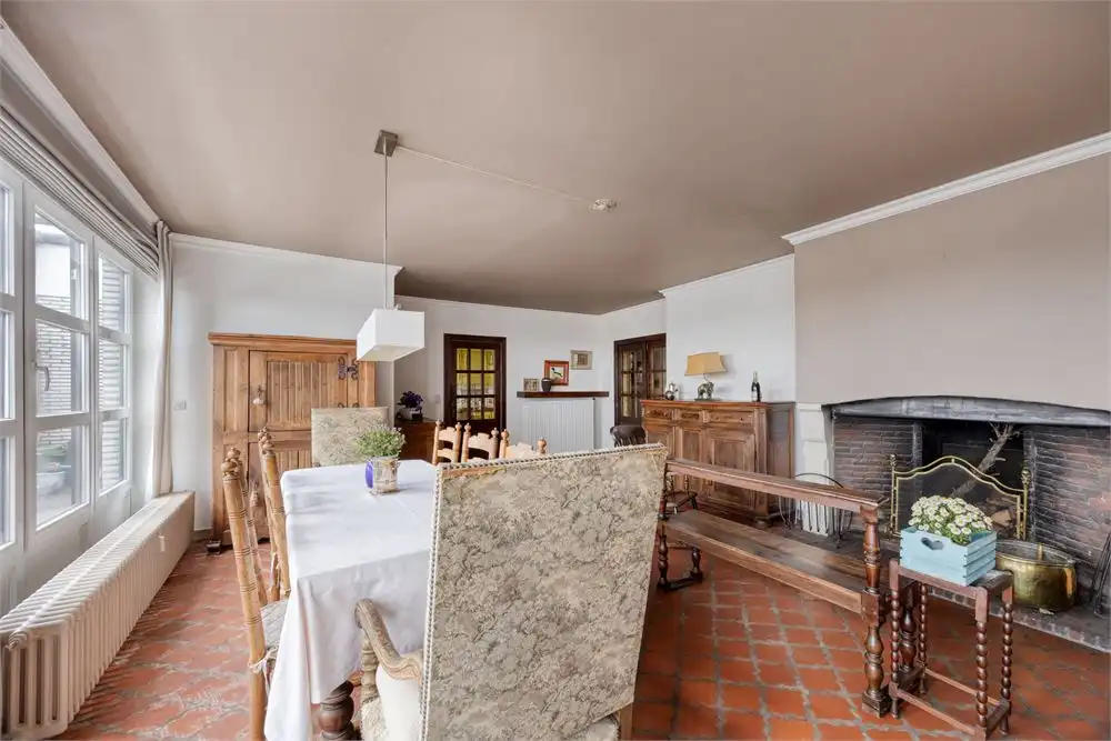 Riant appartement aan de stadsrand foto 8