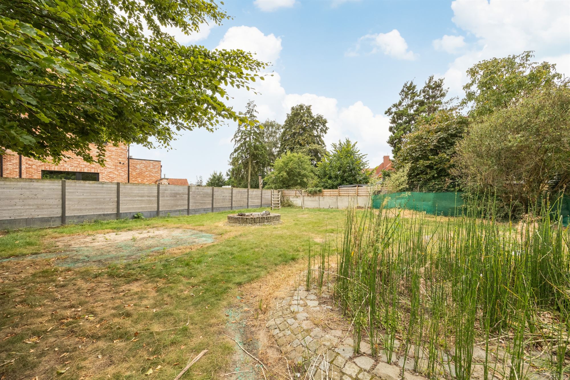 Lichtrijk op te frissen woning op 11a60ca foto 16