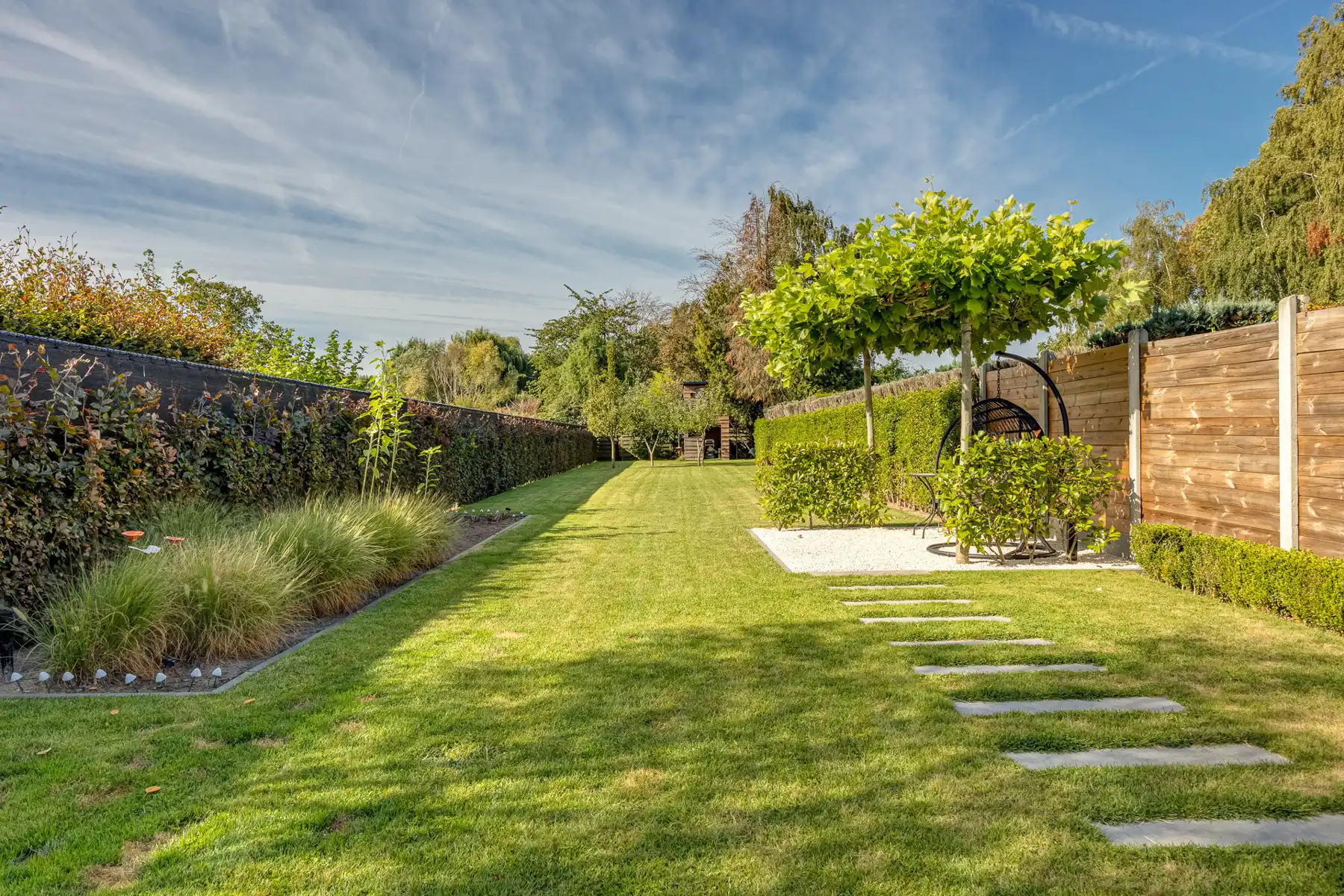 Instapklare woning met 3 slaapkamers en grote tuin foto 3