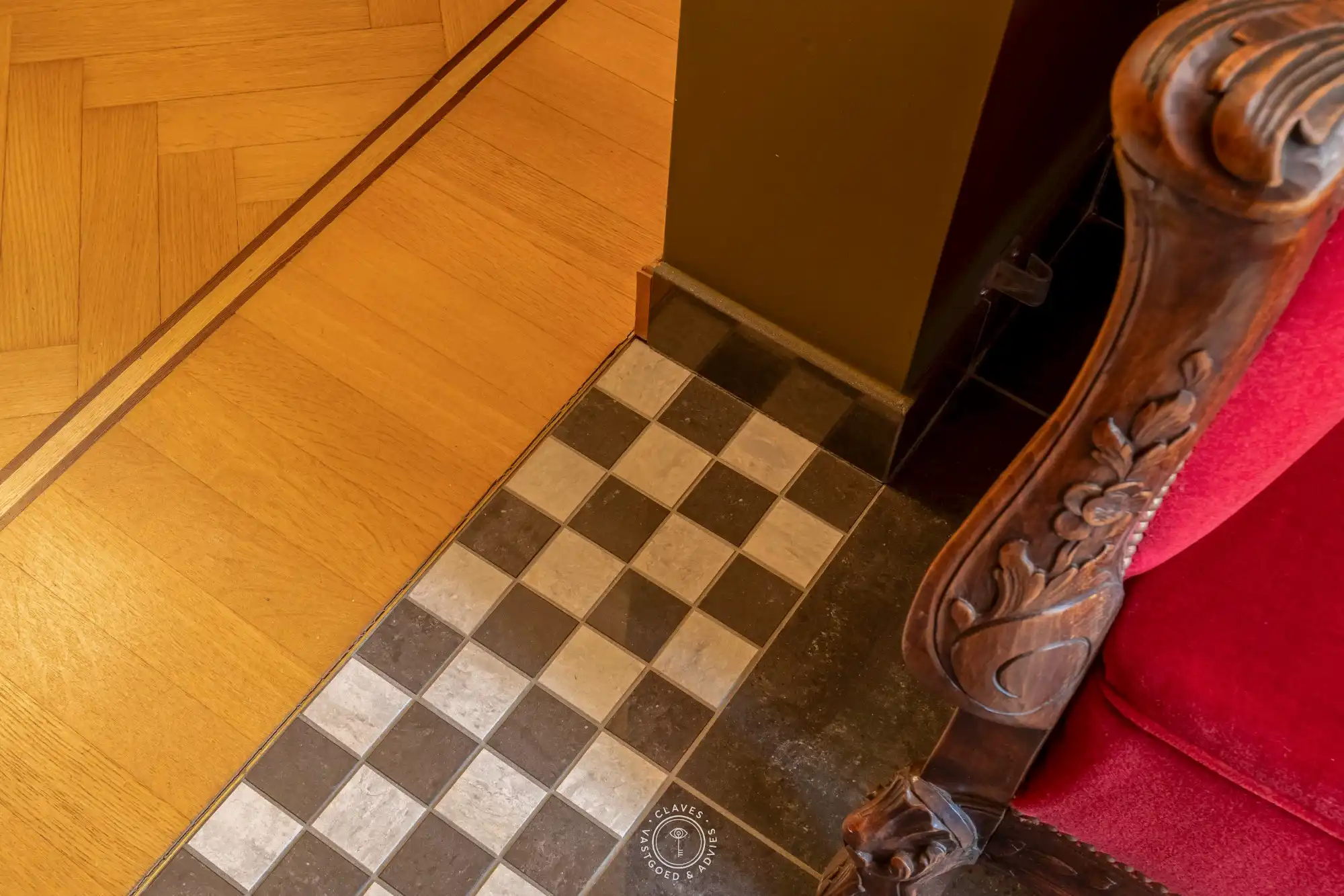 Stijlvol herenhuis met verrassend bijgebouw foto 14