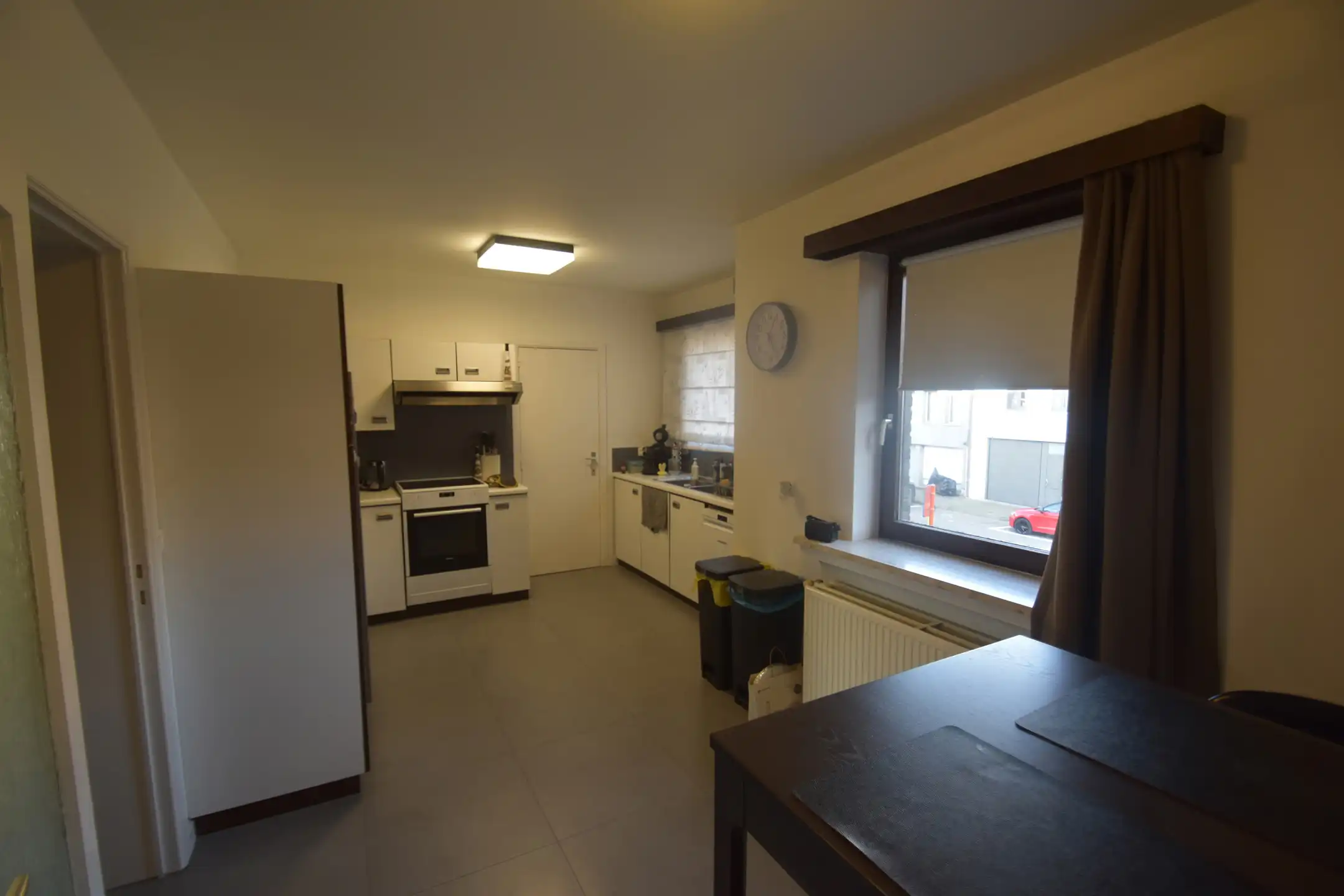 Ruim 3-slpk. duplex-appartement met garage, groot, zonnig terras en ruime bergzolder foto 10