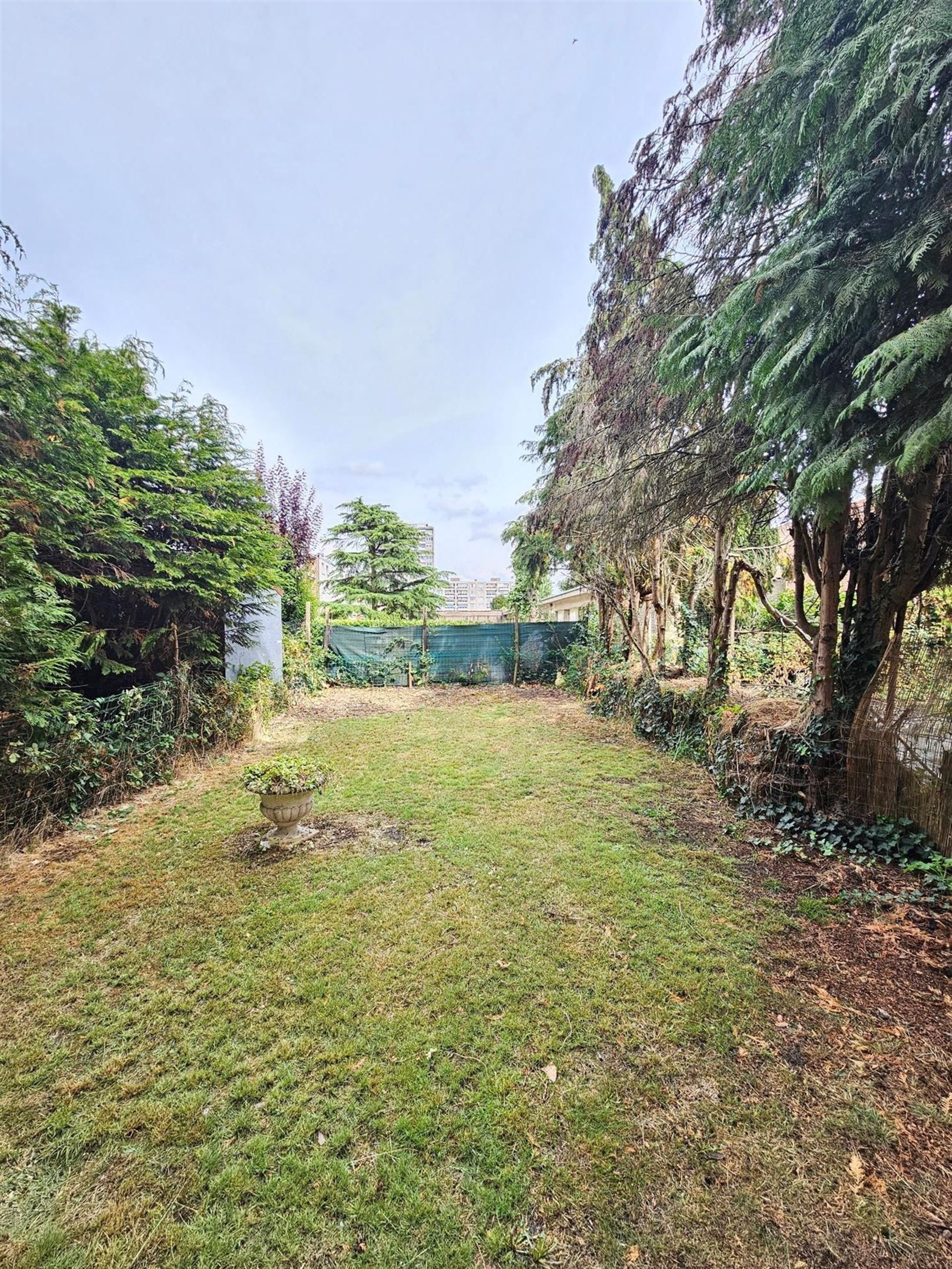 Gelijkvloersappartement met grote tuin op Linkeroever foto 10