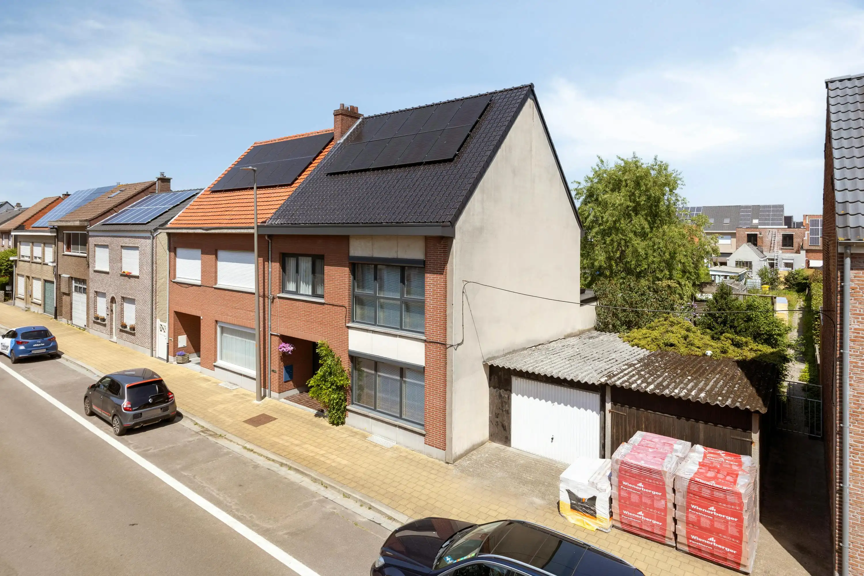 Huis met 4 slaapkamers en garage te koop in Stabroek foto 3