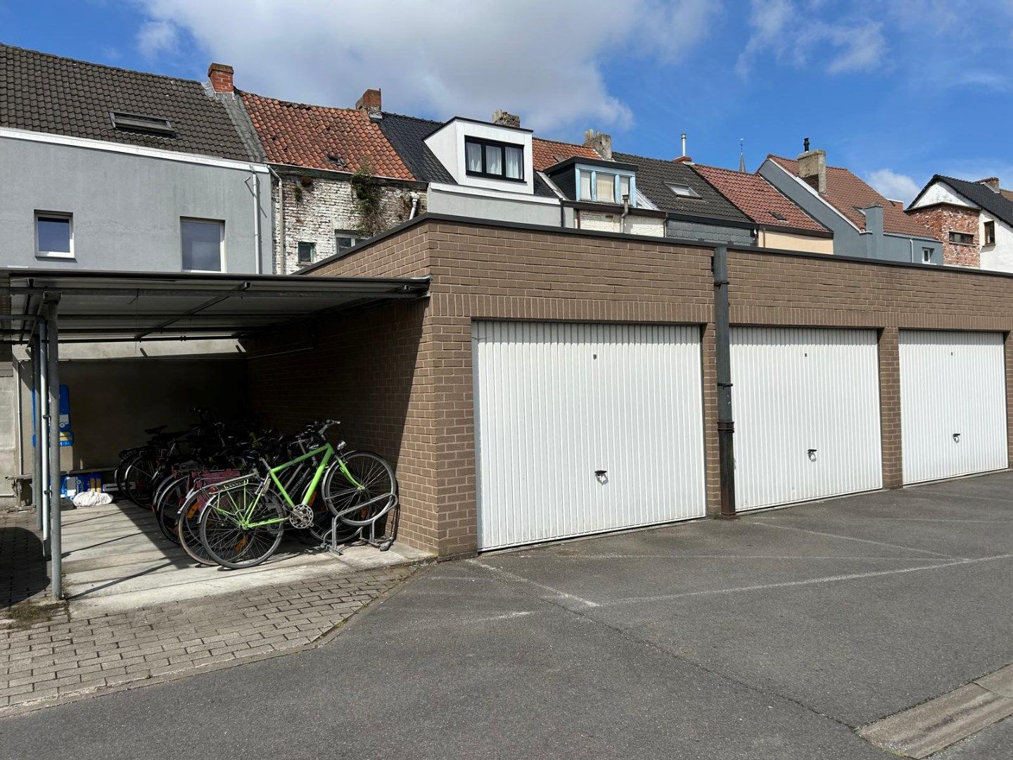 Instapklaar 1-slaapkamerappartement met garage TE KOOP in Sint-Amandsberg (Gent) foto 10
