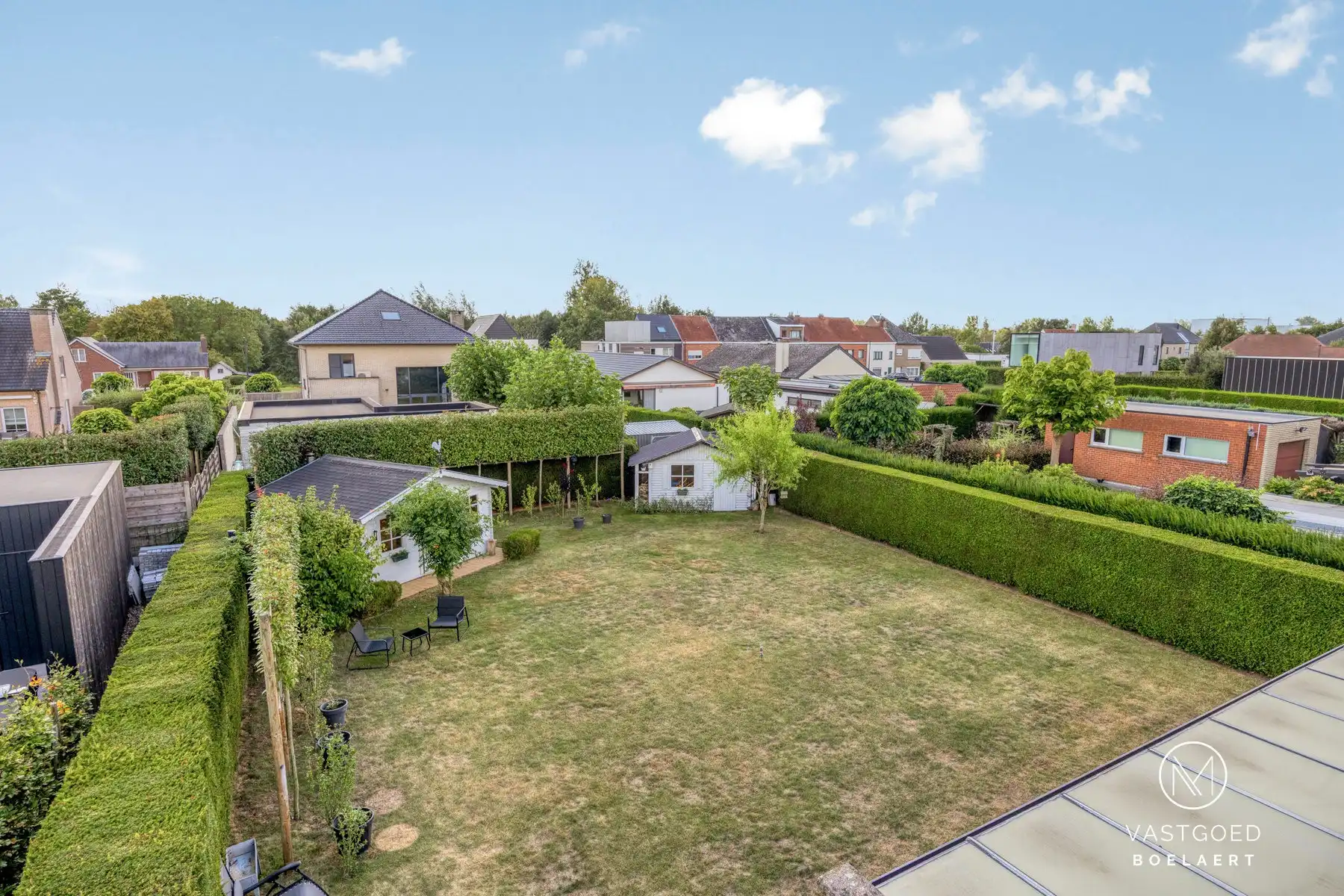 Ruime instapklare villa met sauna en dubbele garage. foto 35