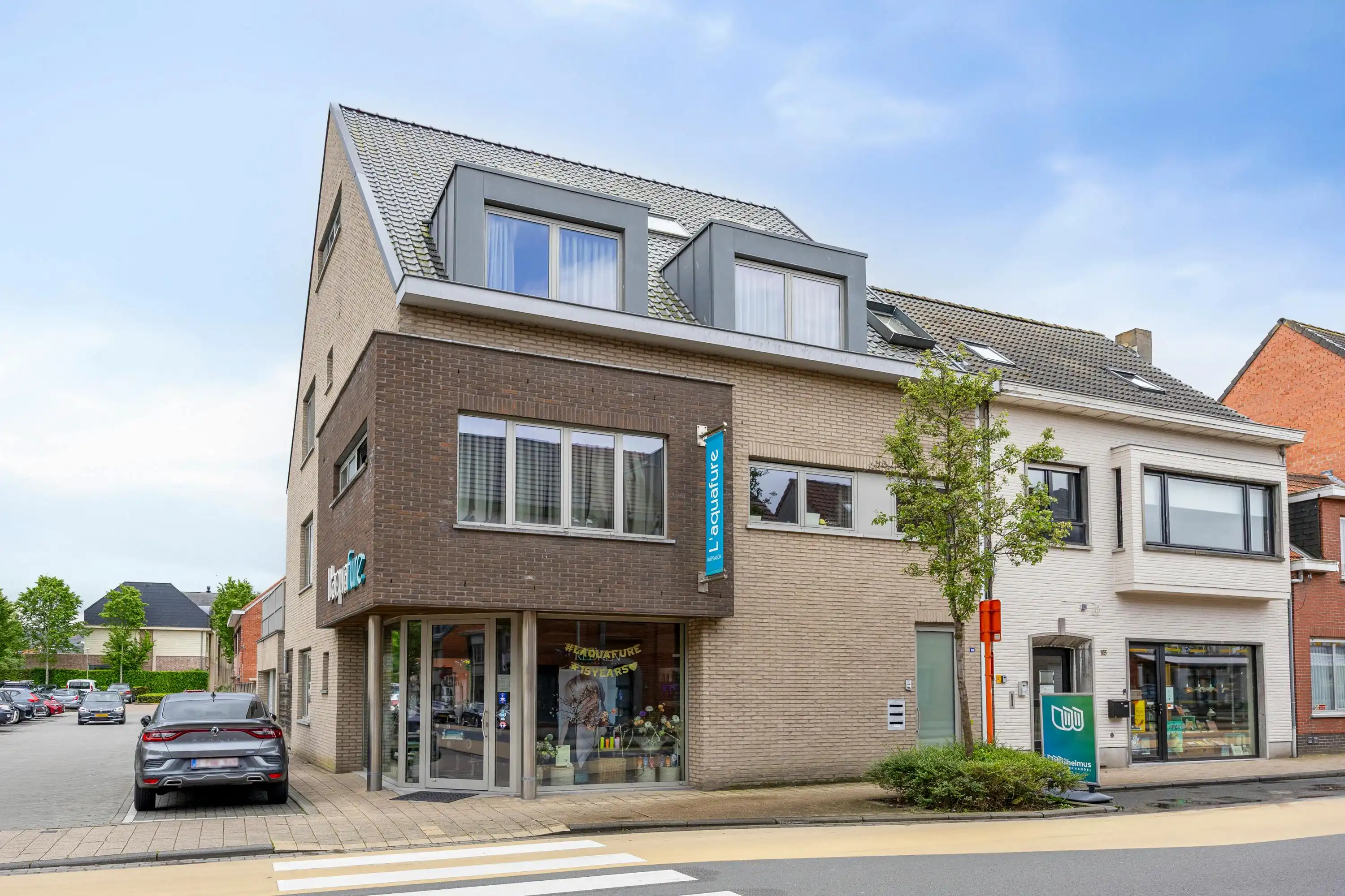 Duplexappartement met 2 slpks te koop in centrum van Essen! foto 2