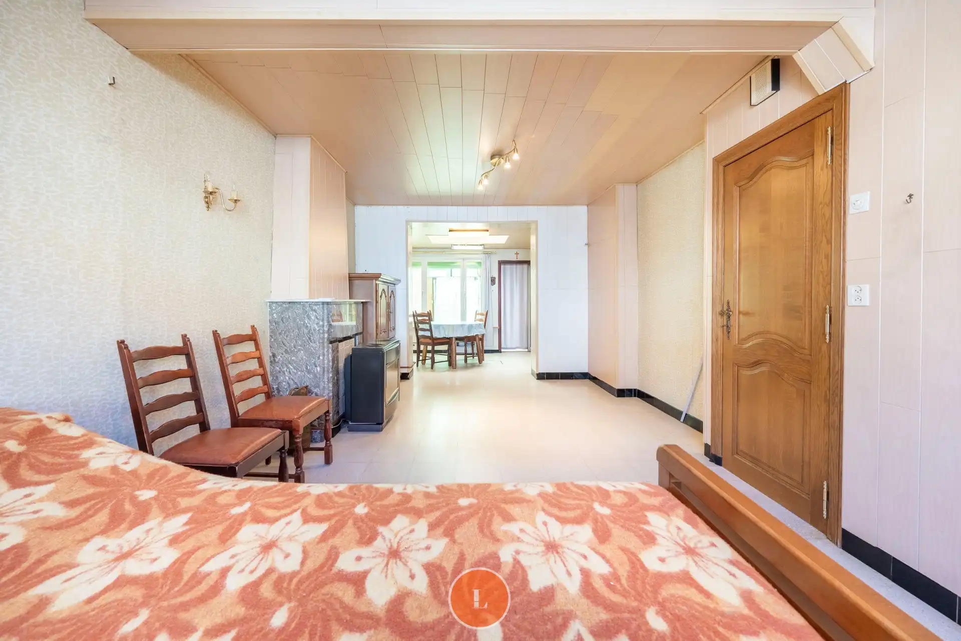 Te renoveren woning met 2 slaapkamers op Ons Dorp foto 2