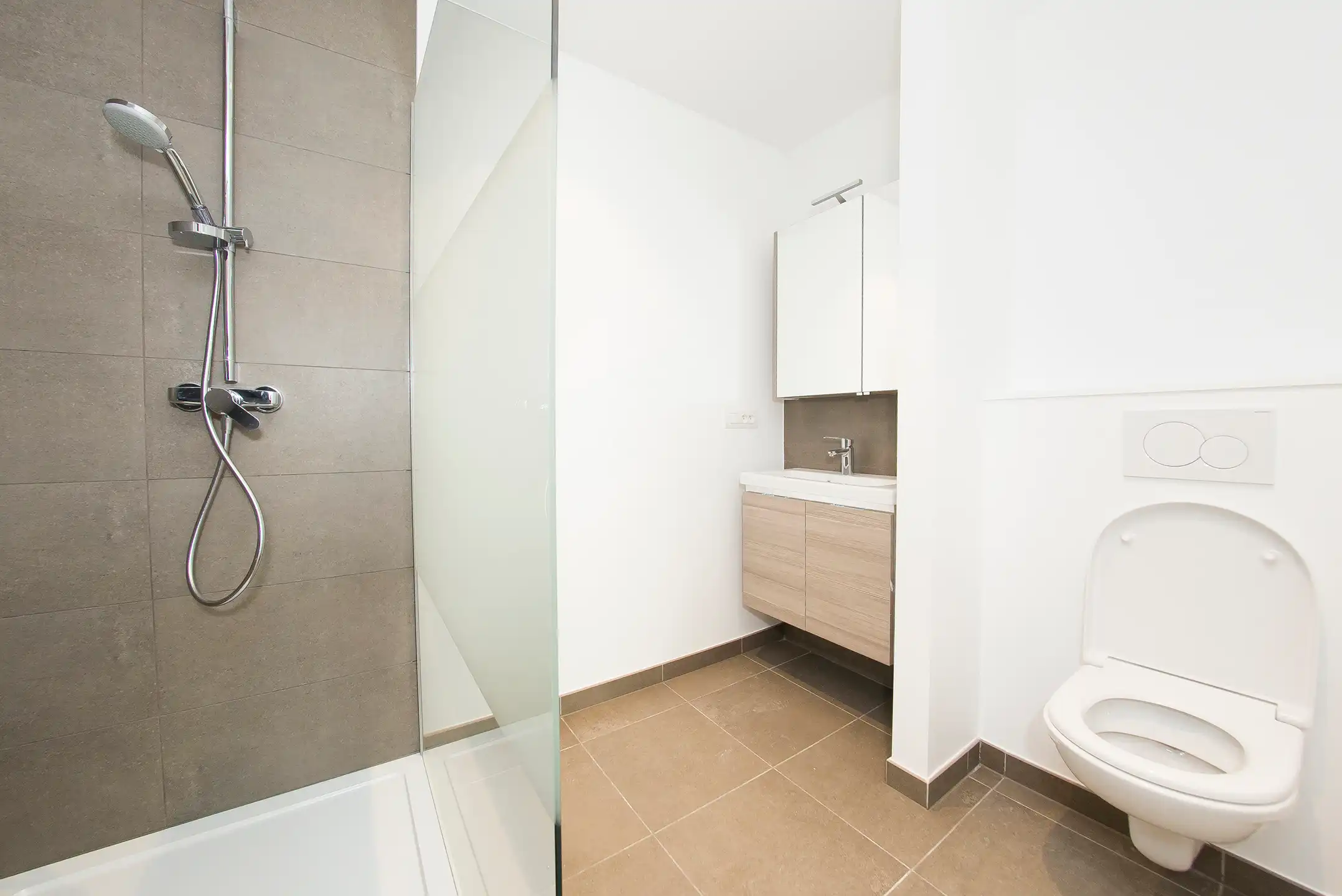 WATERLOO APPARTEMENT MET 1 SLAAPKAMER + TERRAS foto 4