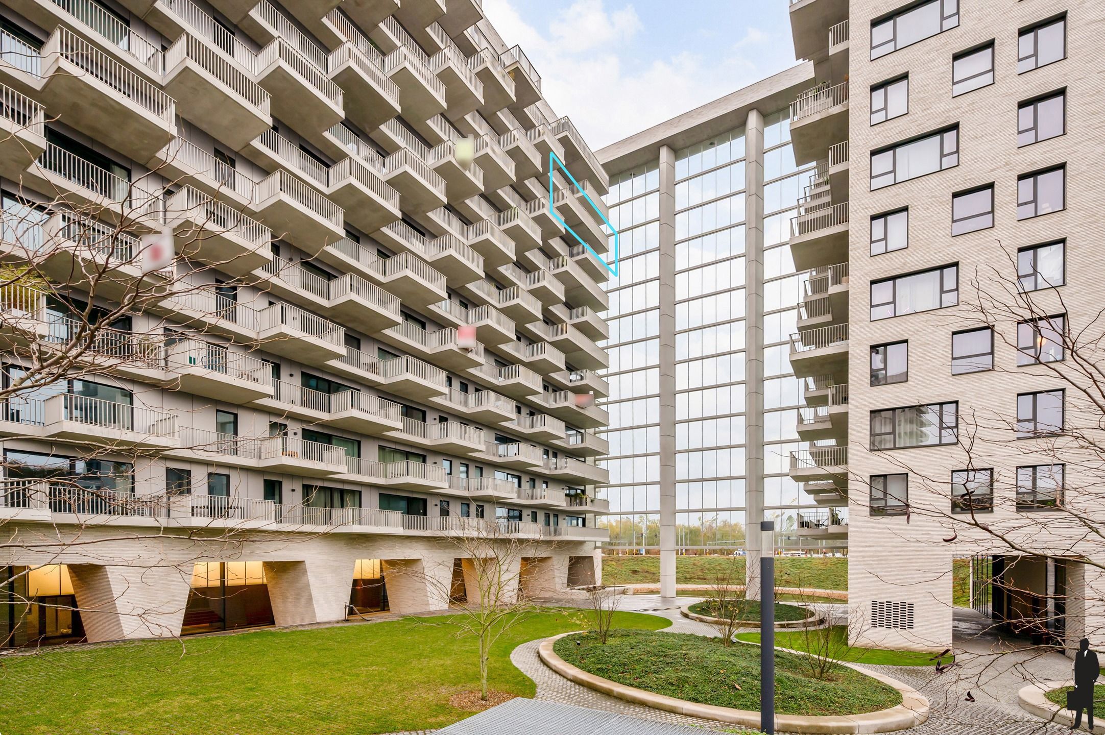 Exclusief hoekappartement op de 11de verdieping met terras en prachtige zichten.  foto 24