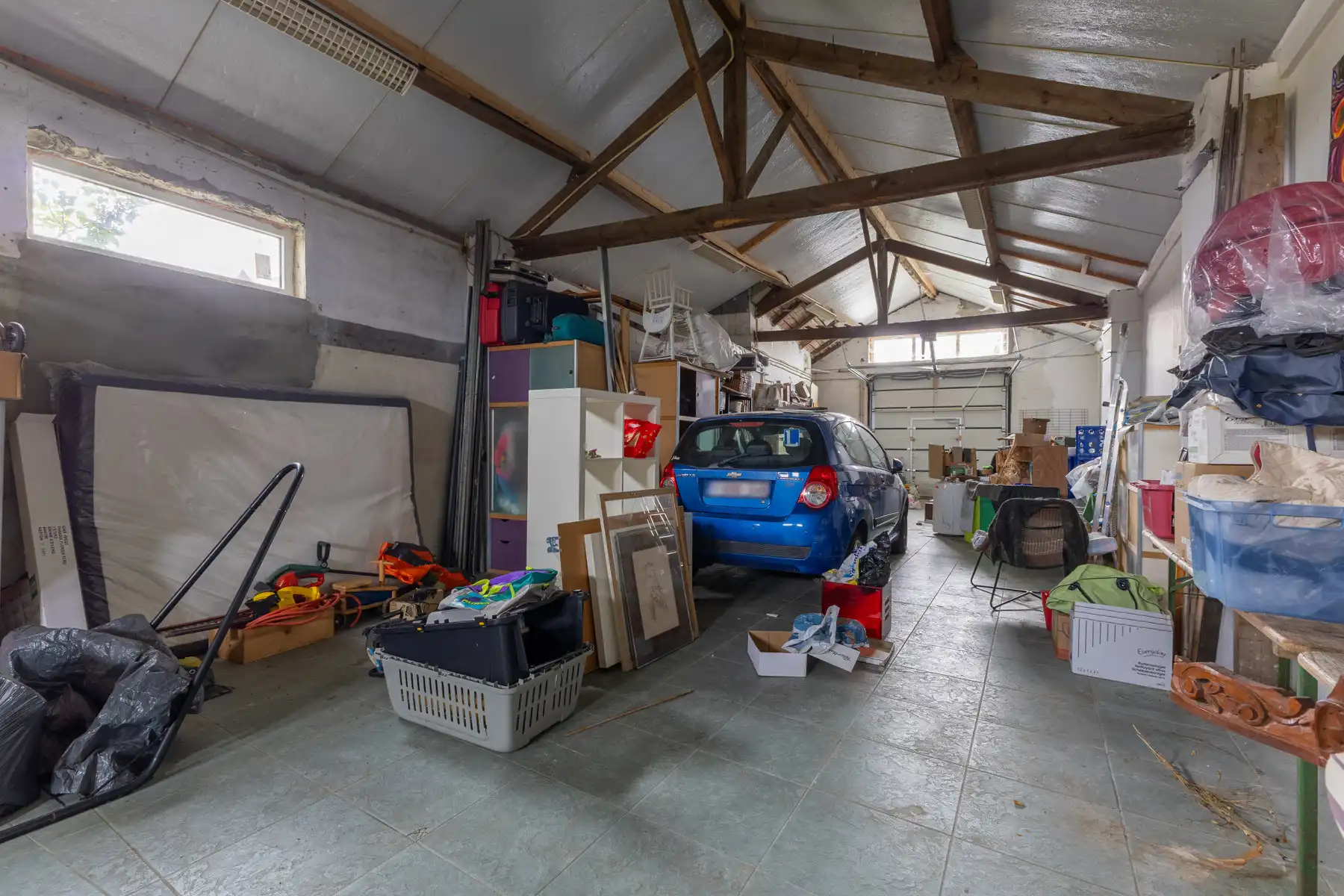 Goed gelegen woning met ruime loods foto 2